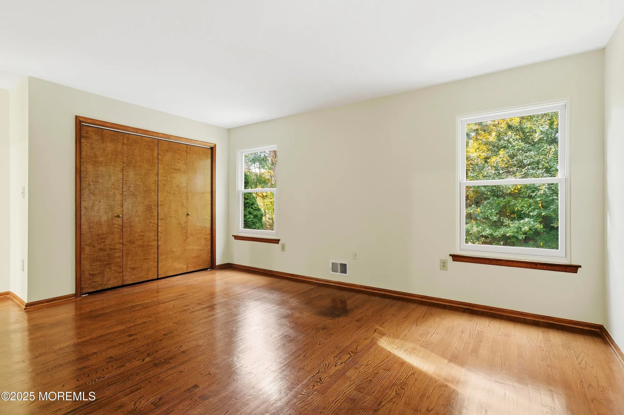 Property Slideshow image 12 of 43 | 7 brant dr, Brick, NJ, 08724