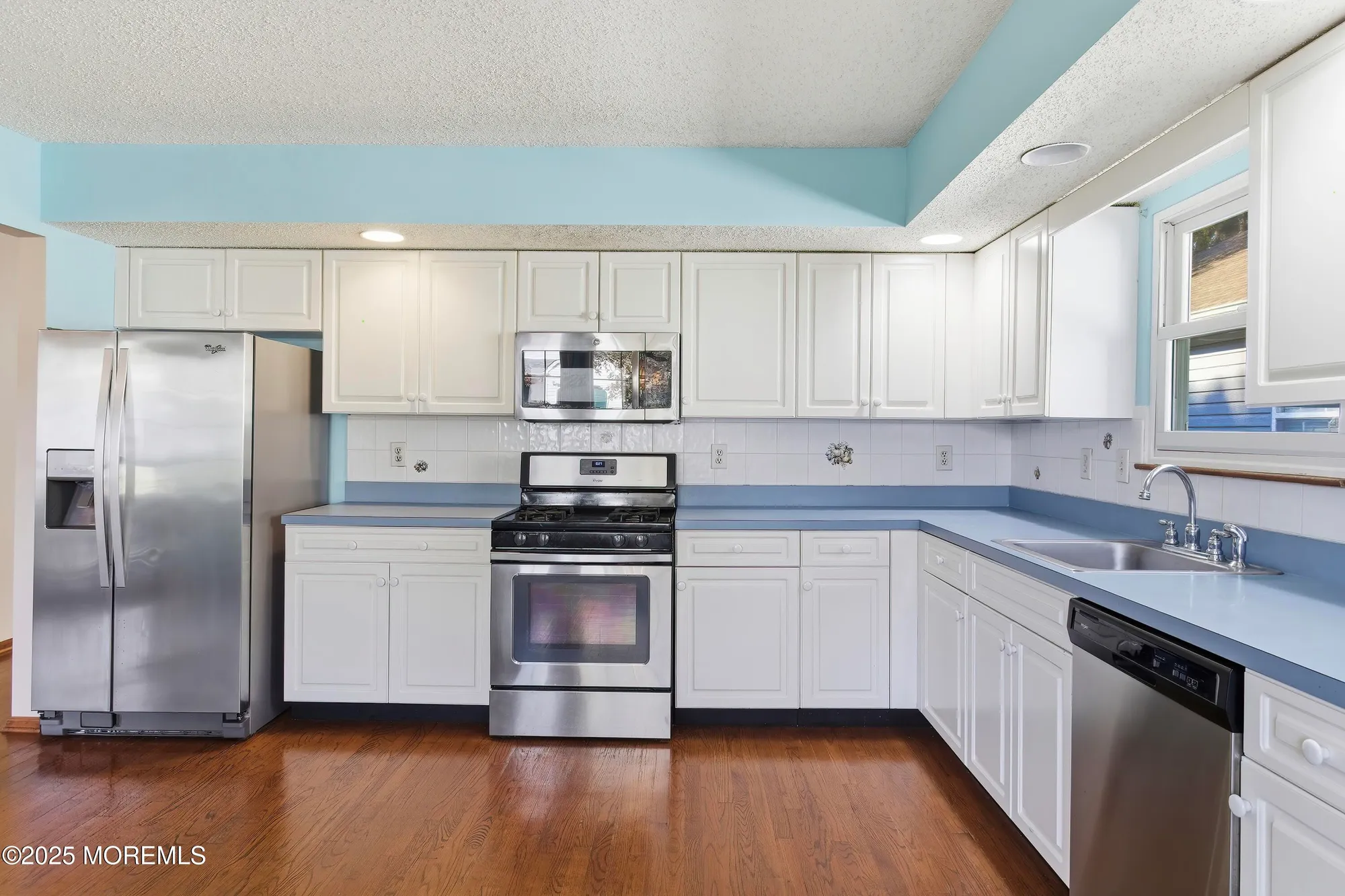 Property Slideshow image 32 of 43 | 7 brant dr, Brick, NJ, 08724