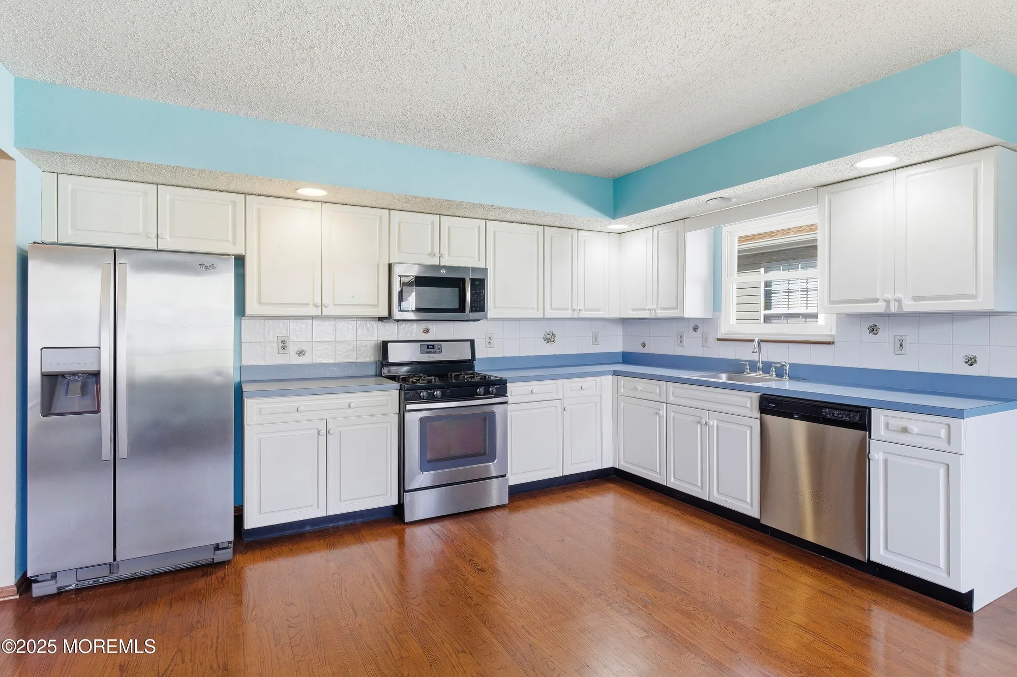 Property Slideshow image 34 of 43 | 7 brant dr, Brick, NJ, 08724