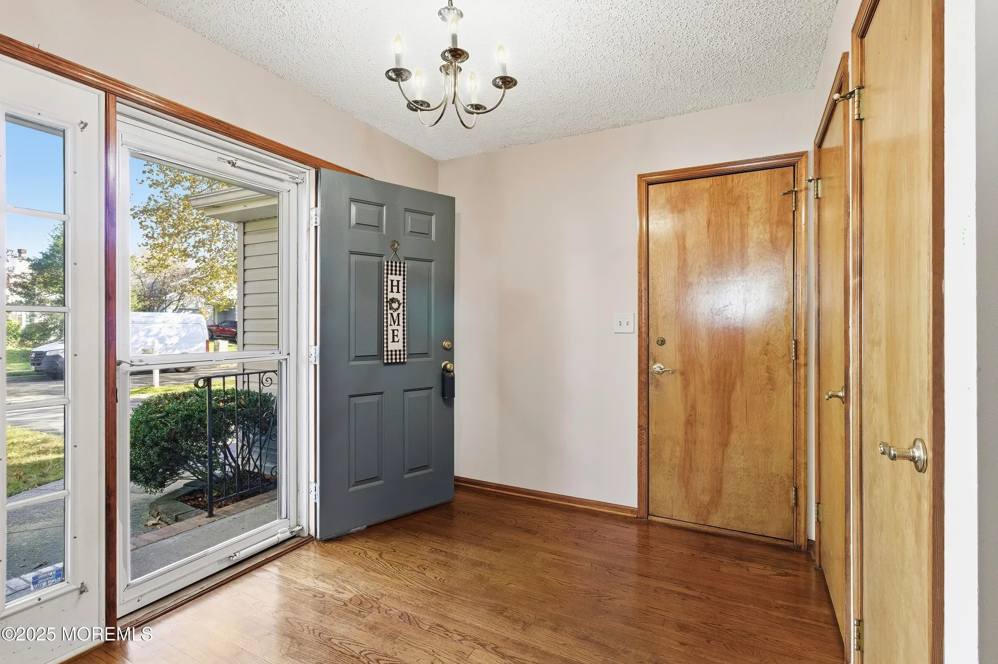 Property Slideshow image 38 of 43 | 7 brant dr, Brick, NJ, 08724