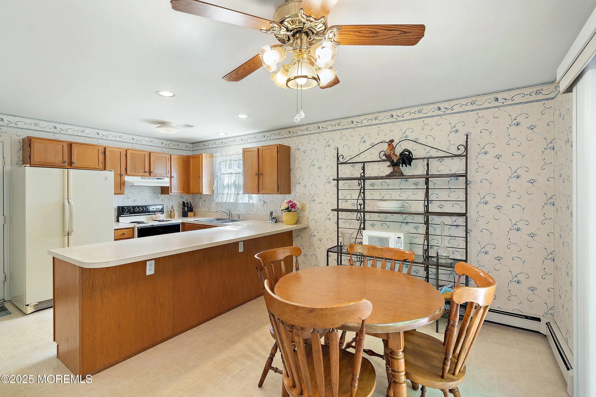 Property Slideshow image 7 of 27 | 401 lily ct, Whiting, NJ, 08759