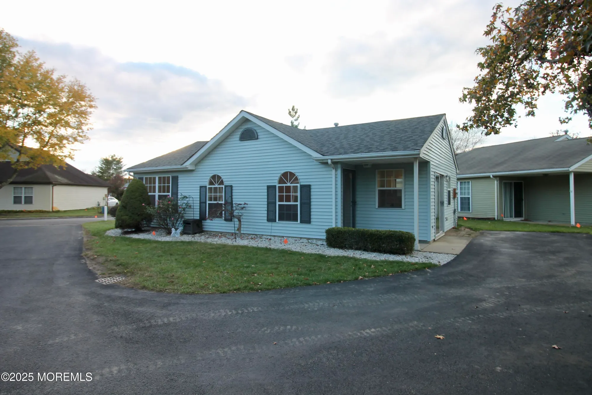 Property Slideshow image 28 of 32 | 32 carnaby close, Freehold, NJ, 07728