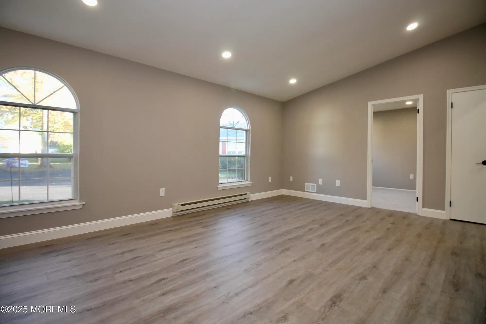Property Slideshow image 4 of 32 | 32 carnaby close, Freehold, NJ, 07728