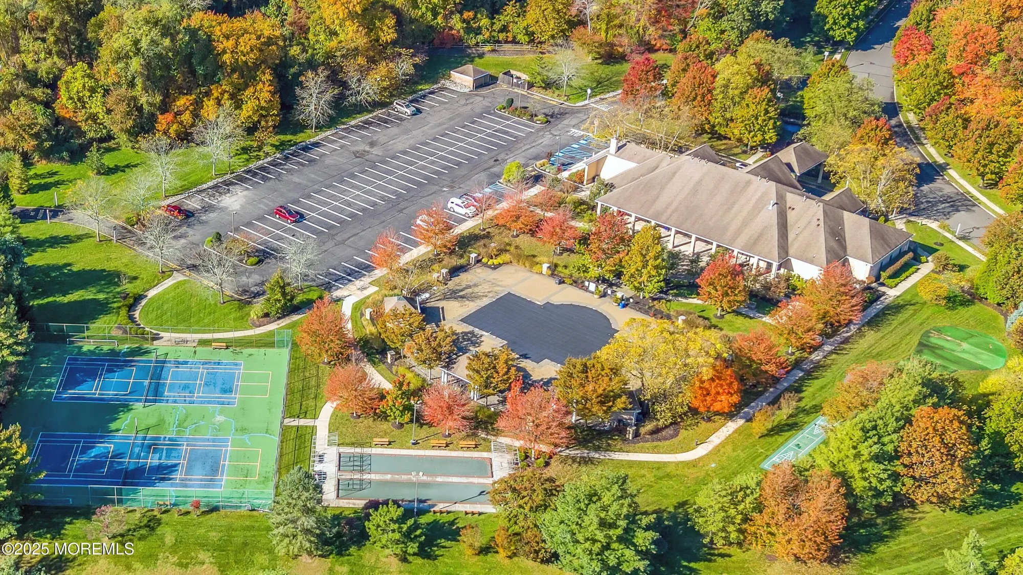Property Slideshow image 49 of 68 | 26 barberry dr, Ocean Twp, NJ, 07755
