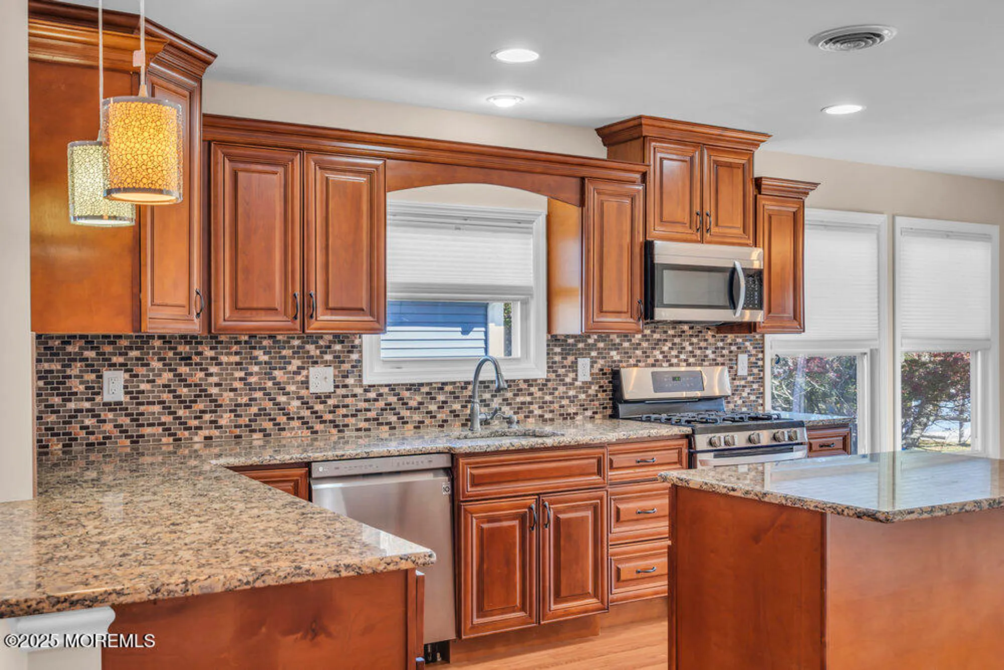 Property Slideshow image 13 of 36 | 32 harrington dr, Toms River, NJ, 08757