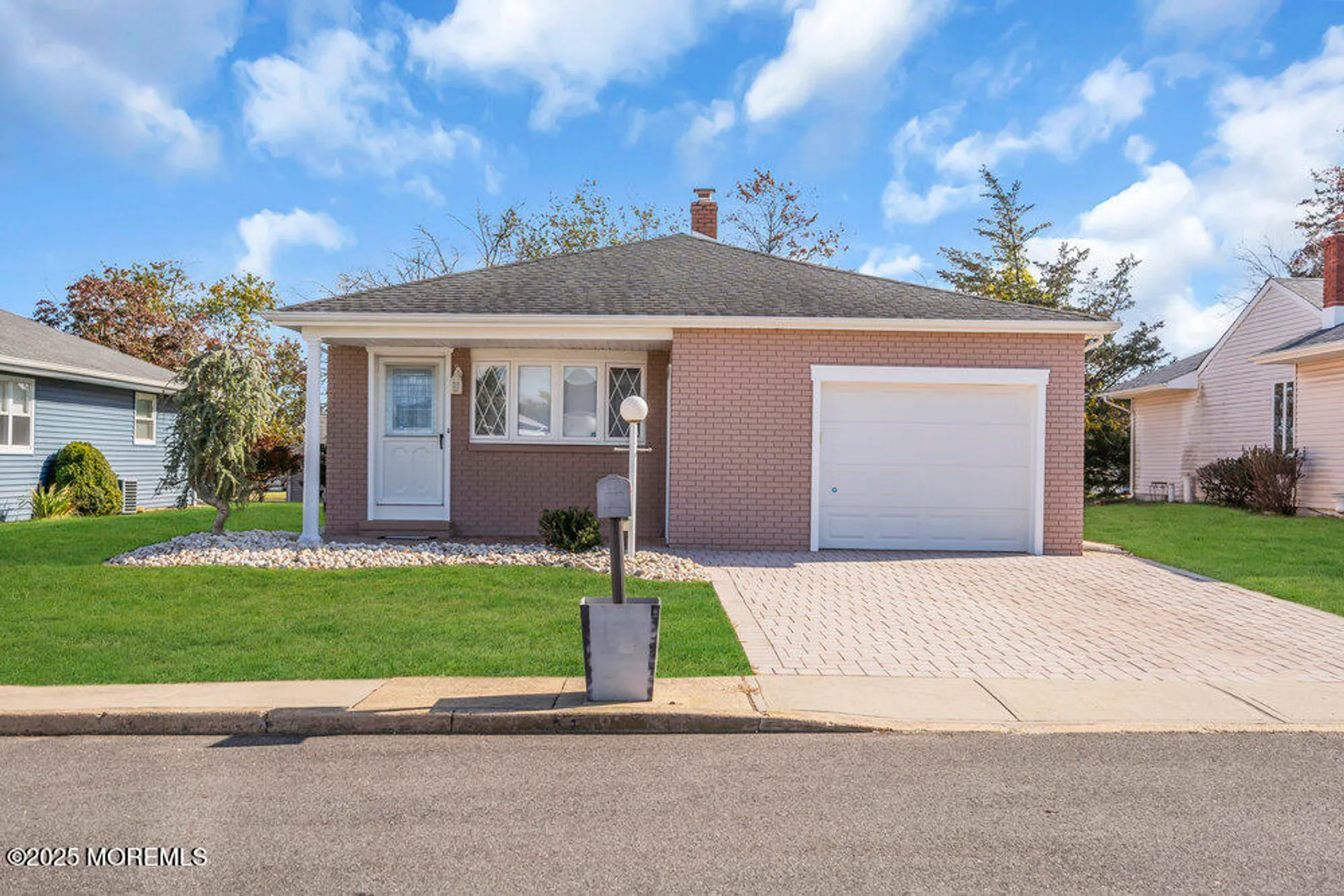 Property Slideshow image 3 of 36 | 32 harrington dr, Toms River, NJ, 08757