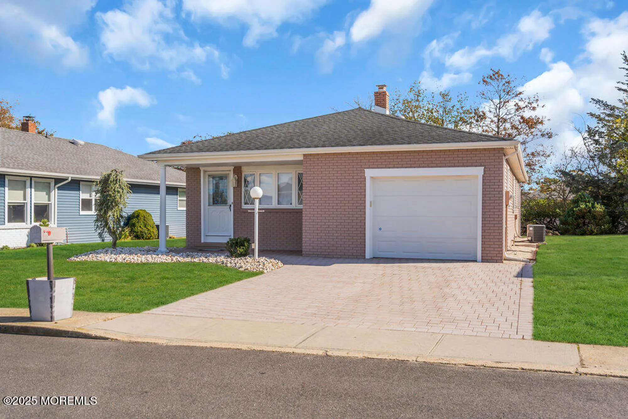 Property Slideshow image 4 of 36 | 32 harrington dr, Toms River, NJ, 08757