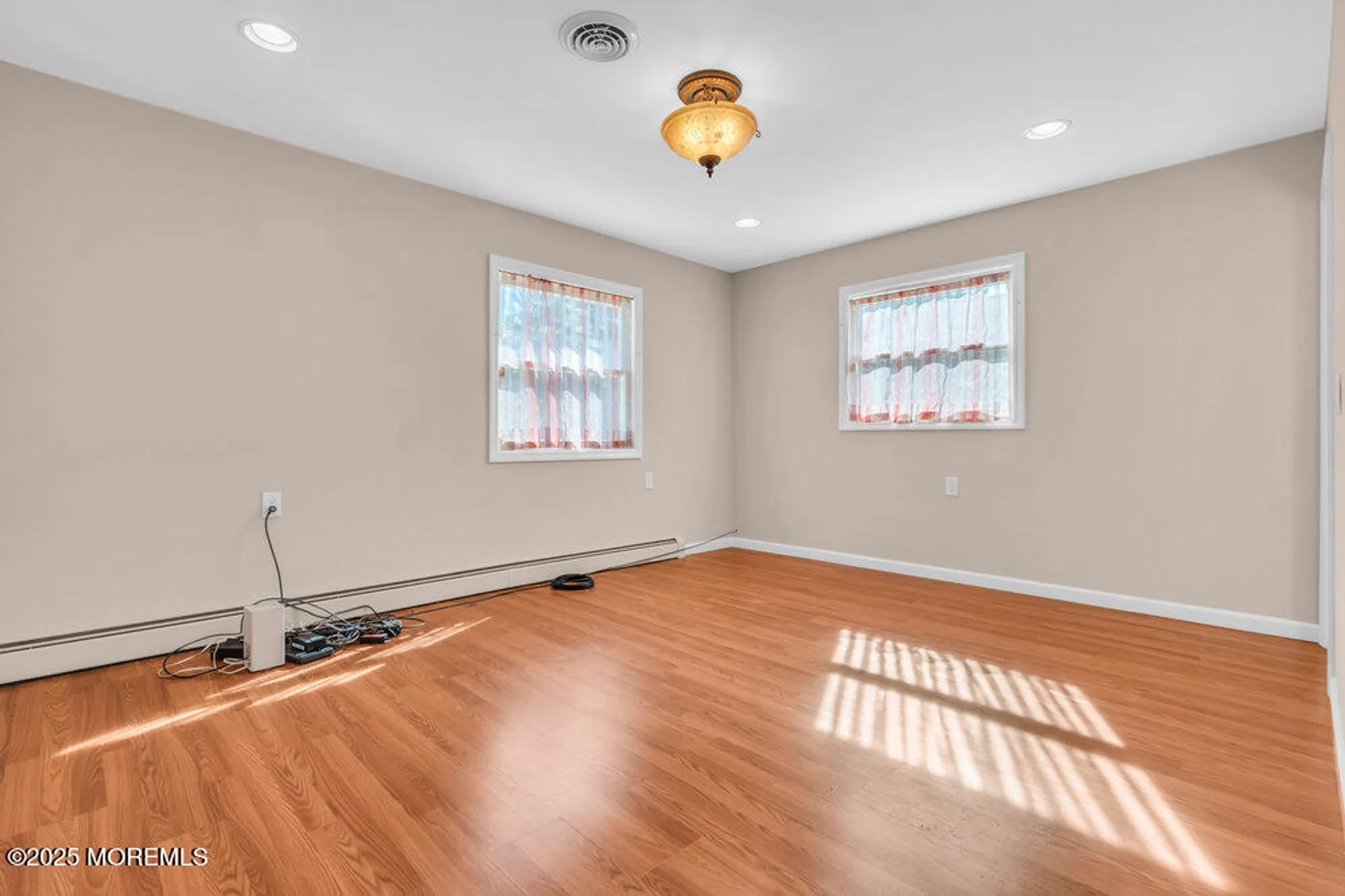 Property Slideshow image 26 of 36 | 32 harrington dr, Toms River, NJ, 08757