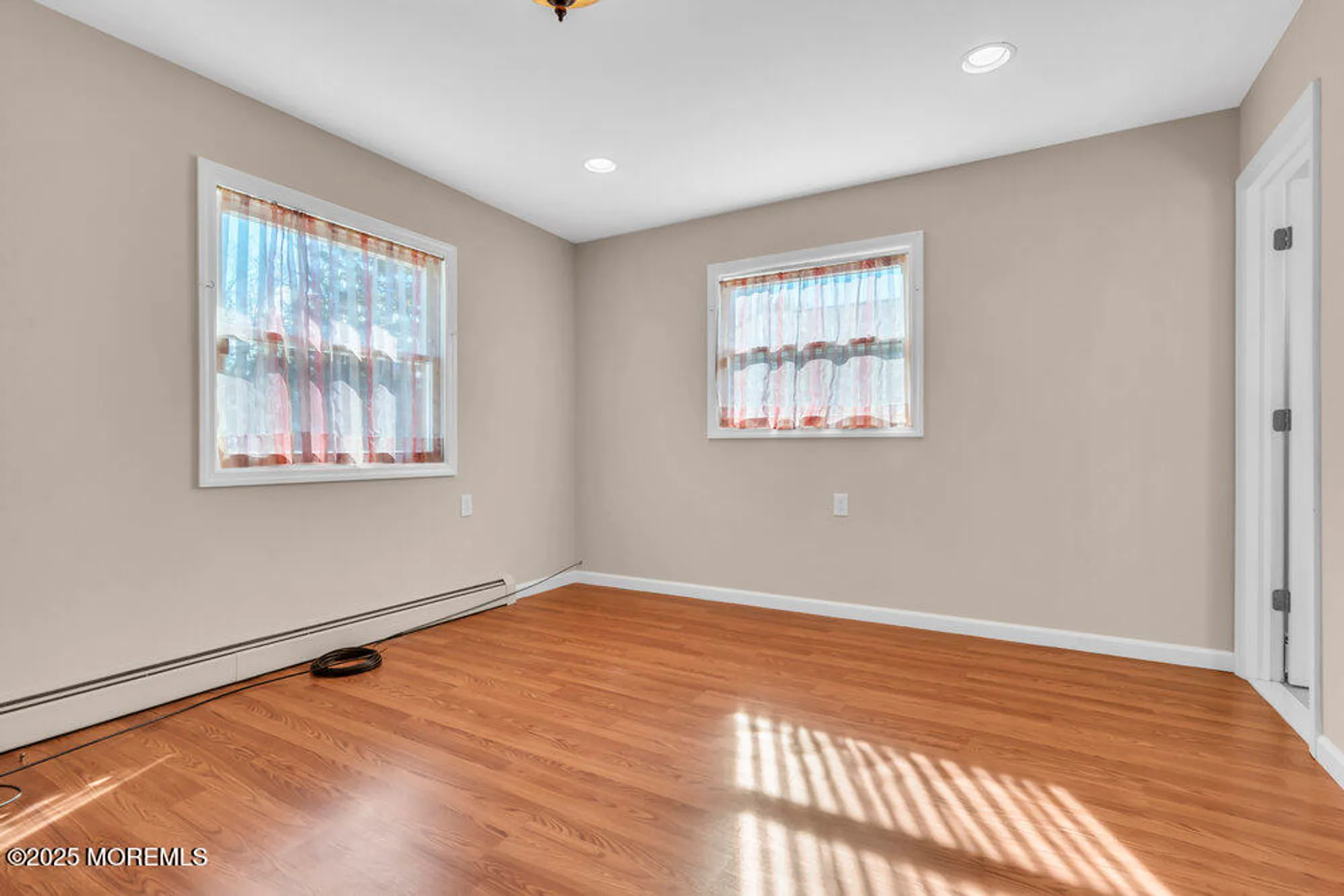Property Slideshow image 27 of 36 | 32 harrington dr, Toms River, NJ, 08757