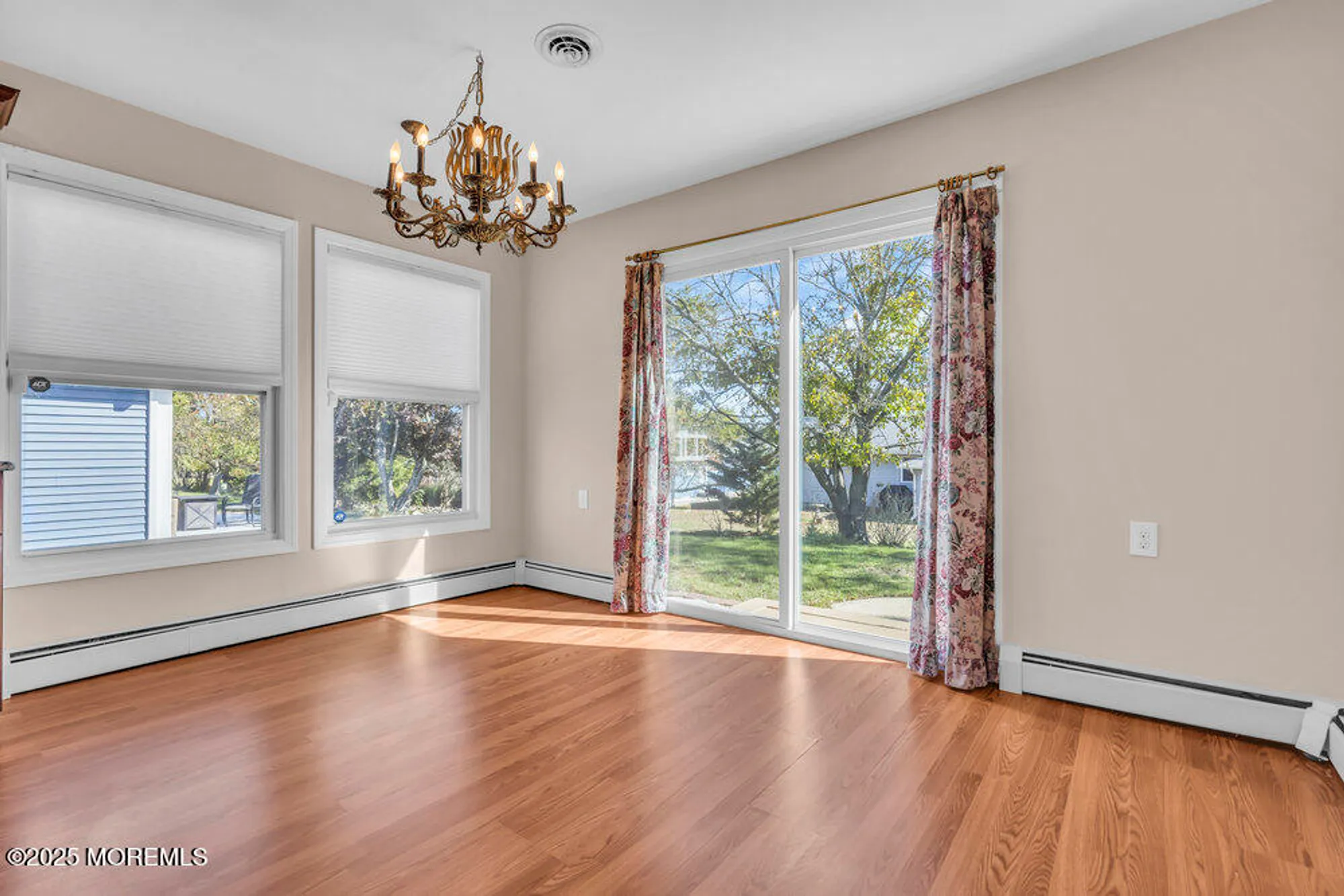 Property Slideshow image 23 of 36 | 32 harrington dr, Toms River, NJ, 08757
