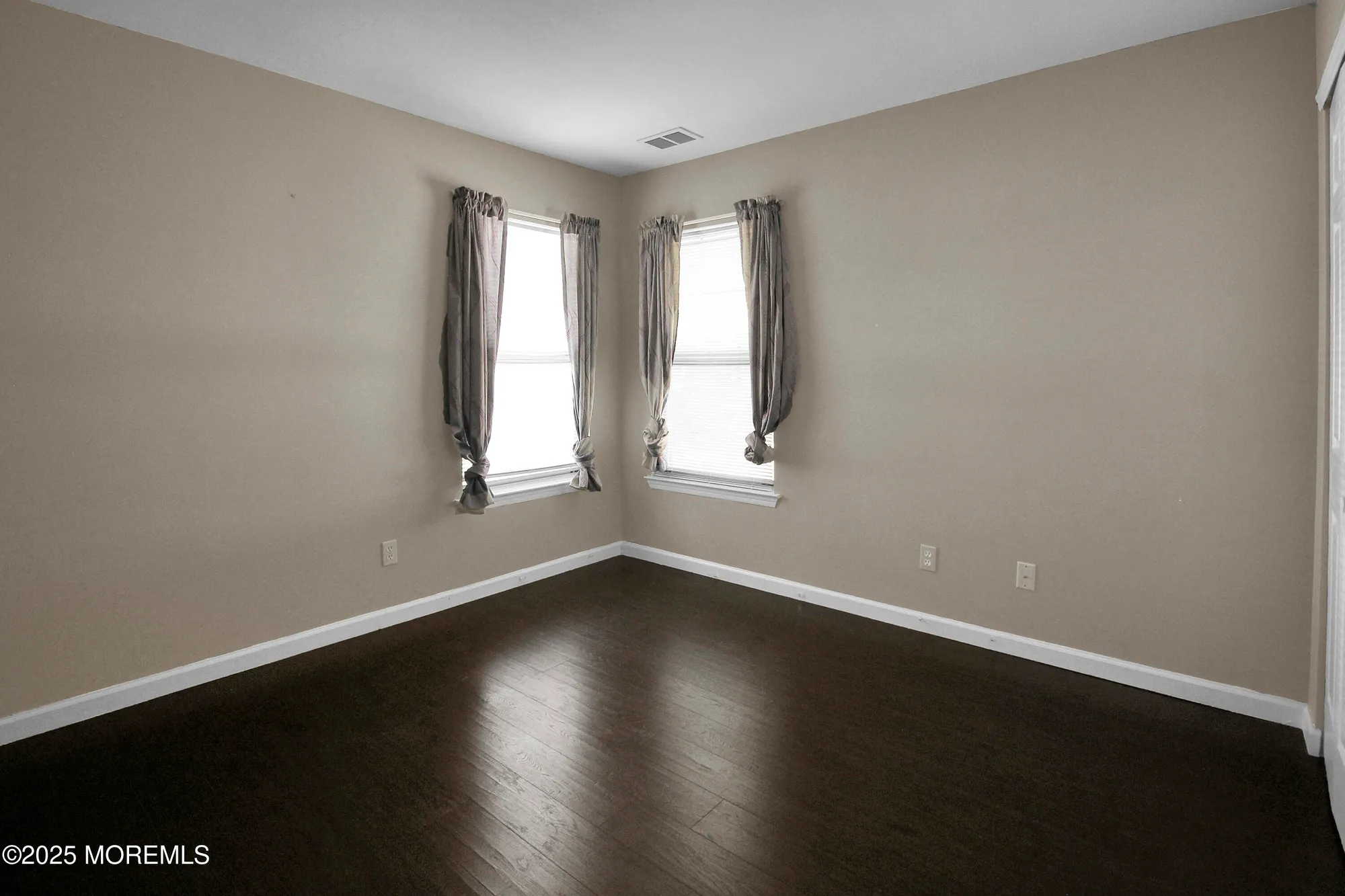 Property Slideshow image 28 of 38 | 1 morning glory ln, Whiting, NJ, 08759