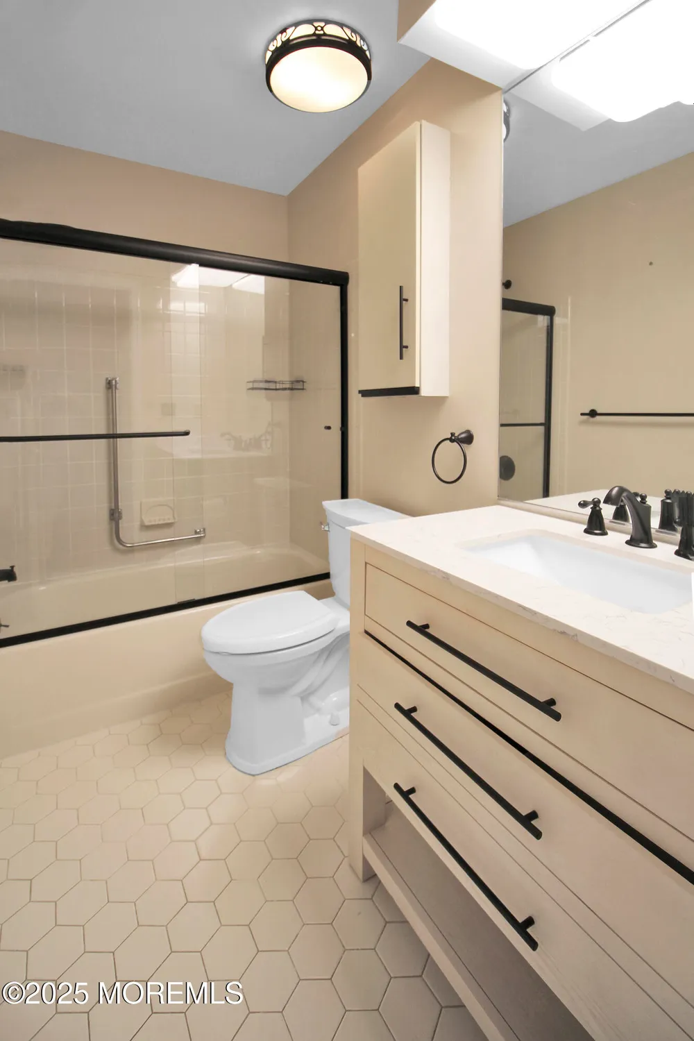 Property Slideshow image 31 of 38 | 1 morning glory ln, Whiting, NJ, 08759