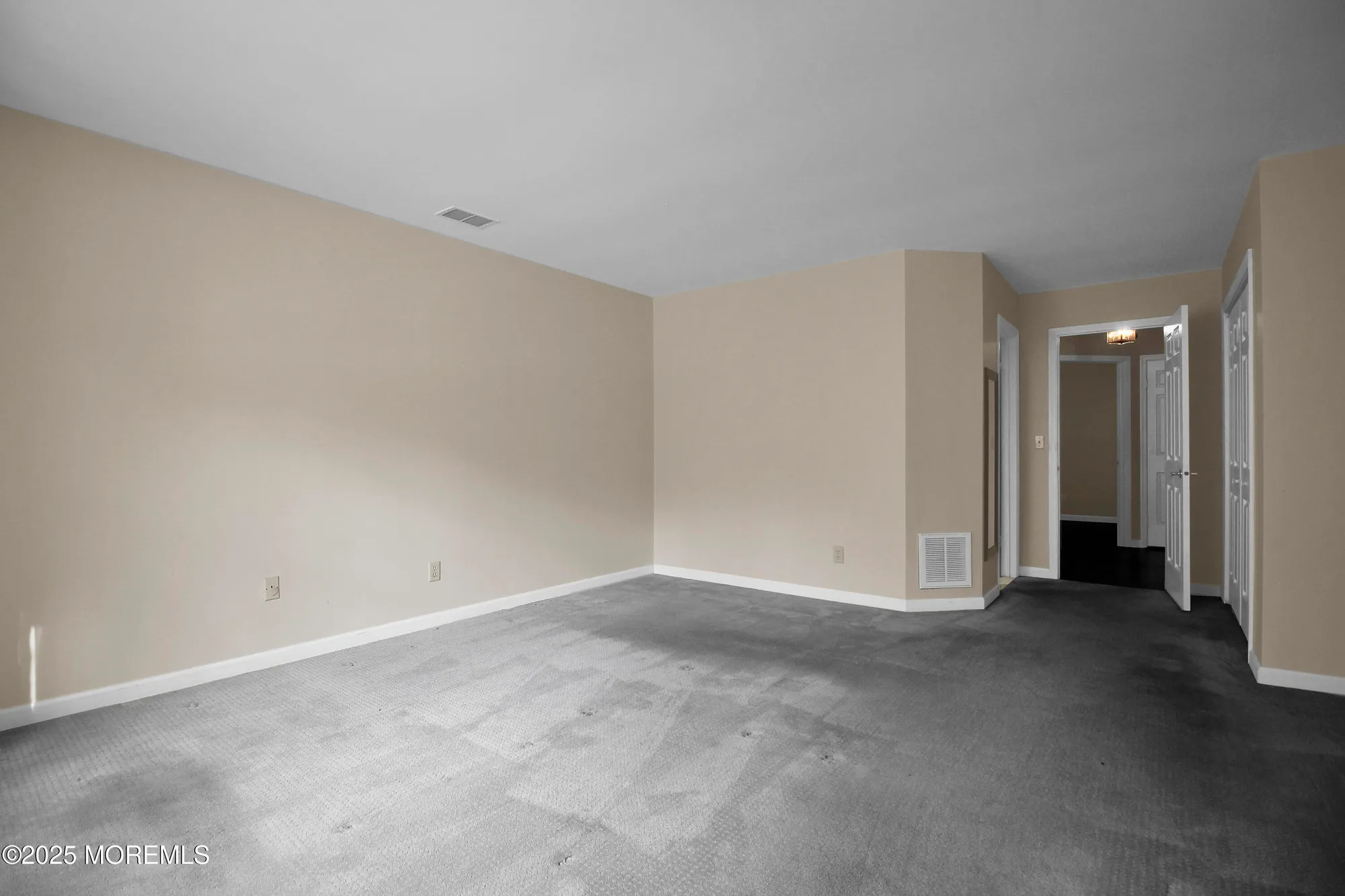 Property Slideshow image 25 of 38 | 1 morning glory ln, Whiting, NJ, 08759