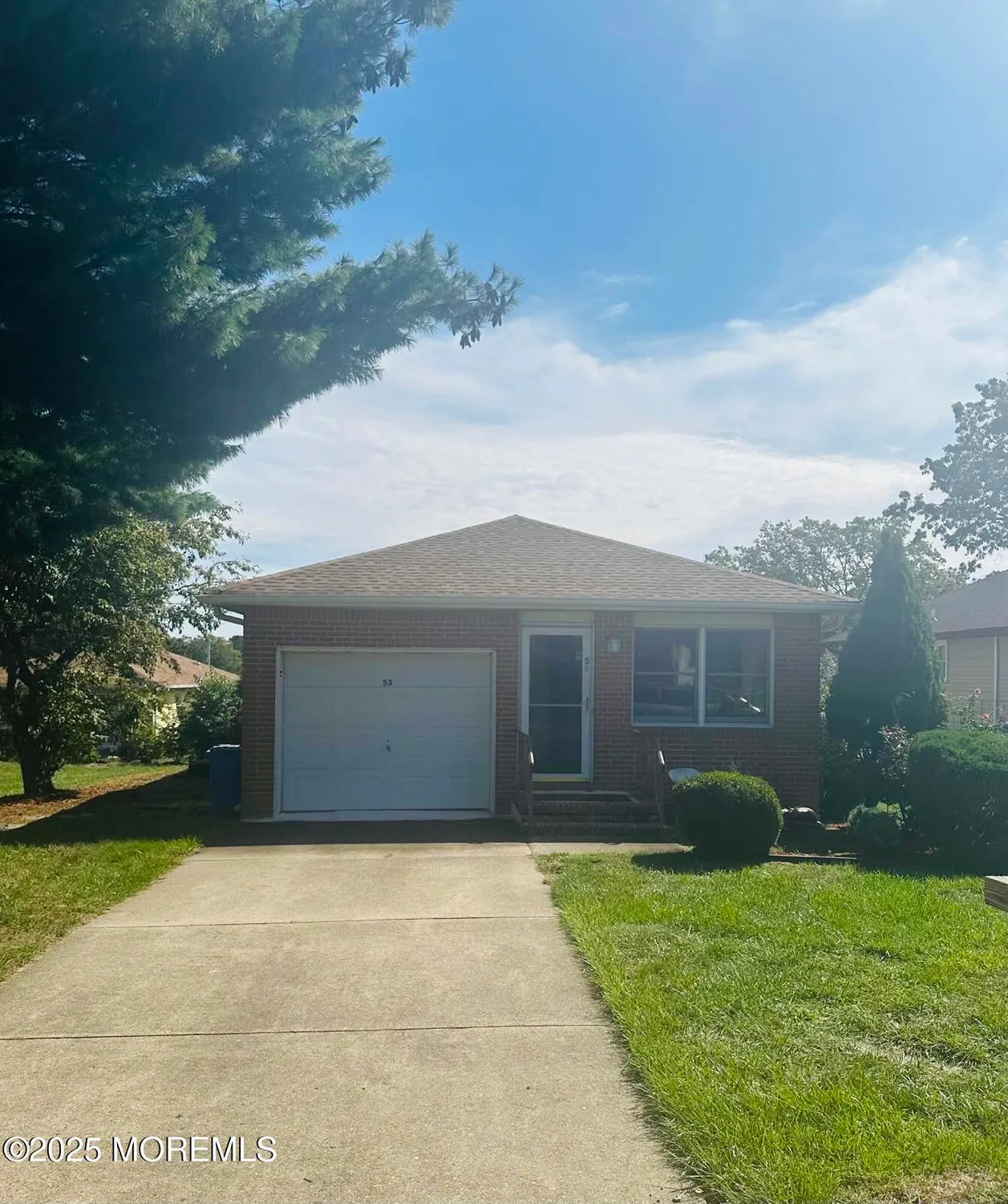 Property Slideshow image 1 of 39 | 53 sycamore rd, Manahawkin, NJ, 08050