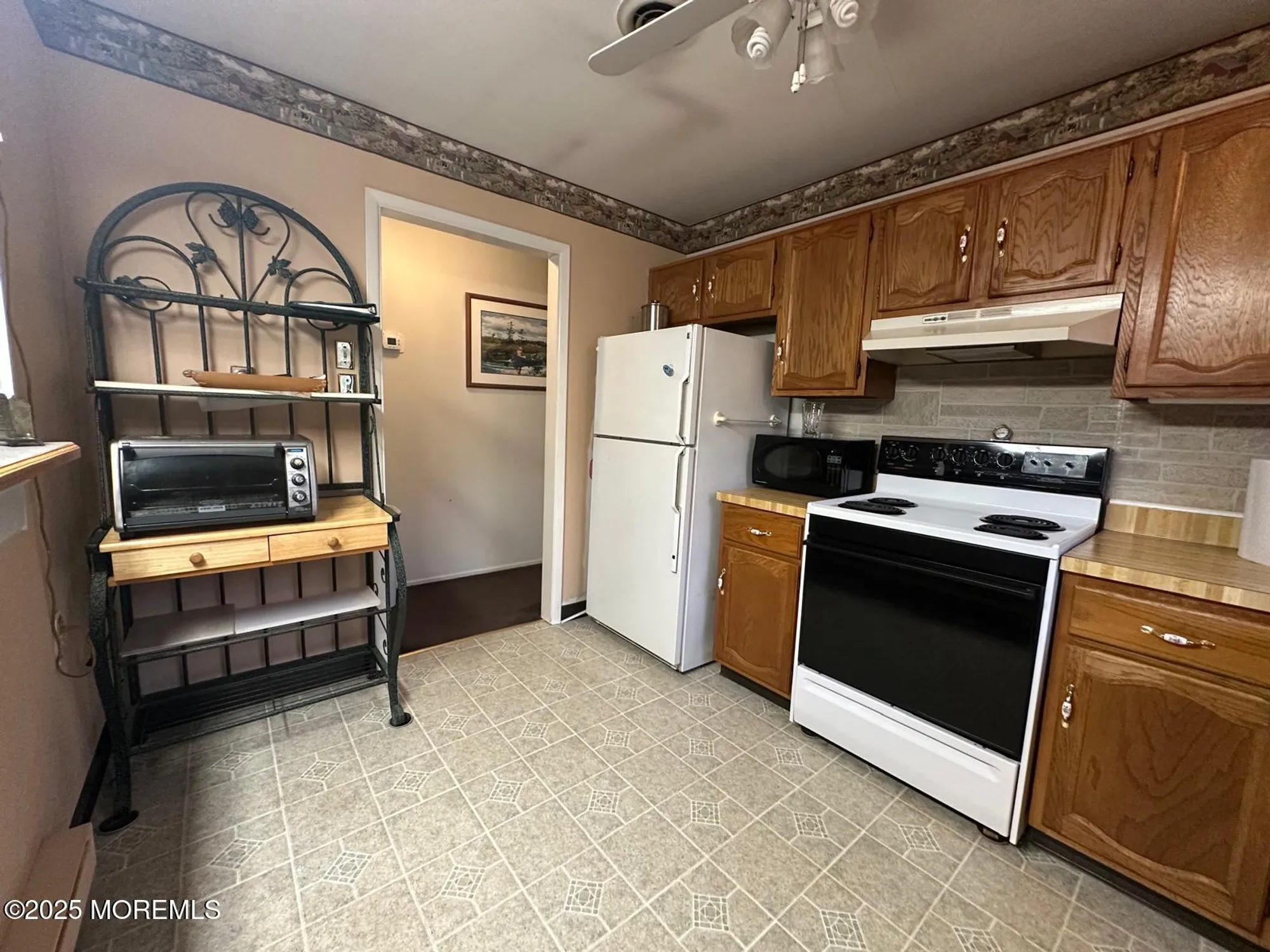 Property Slideshow image 11 of 39 | 53 sycamore rd, Manahawkin, NJ, 08050