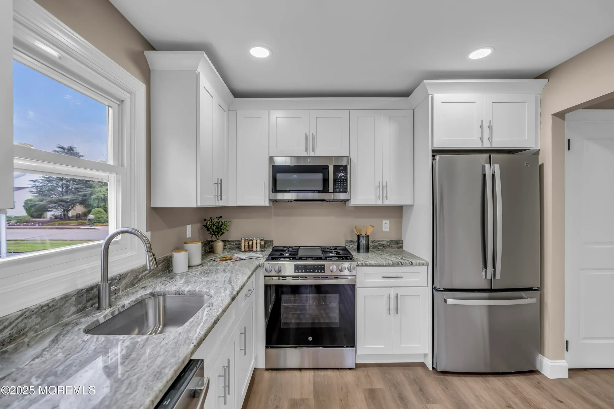 Property Slideshow image 5 of 22 | 18 gower rd, Toms River, NJ, 08757