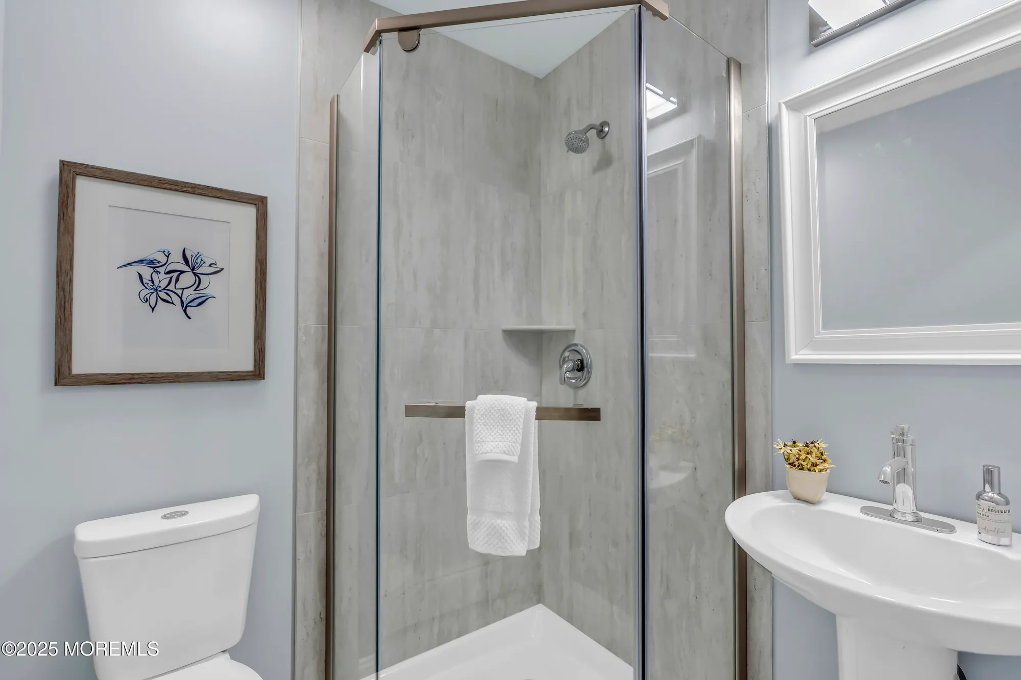 Property Slideshow image 12 of 22 | 18 gower rd, Toms River, NJ, 08757