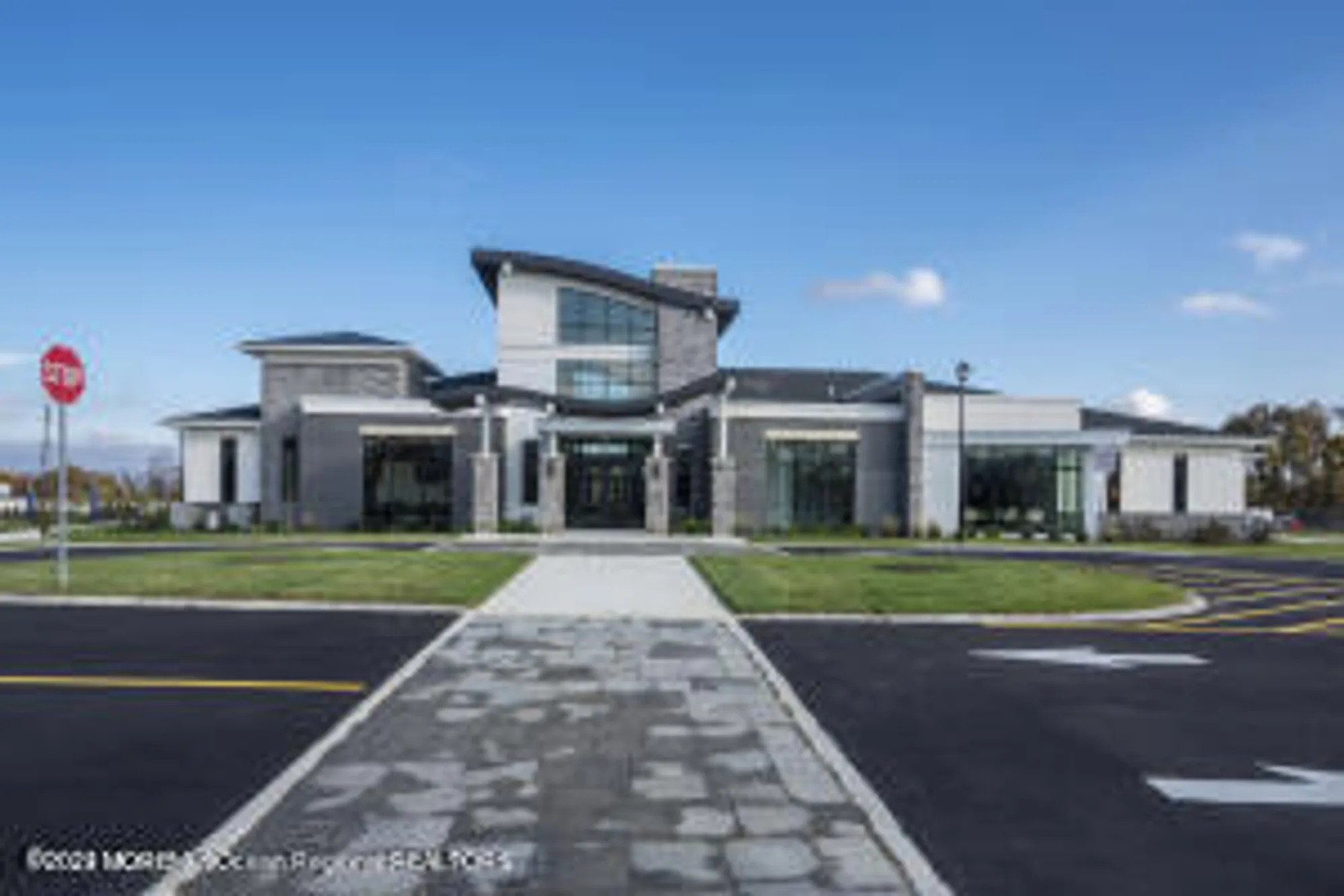 Property Slideshow image 30 of 41 | 94 fillmore dr, Monroe, NJ, 08831