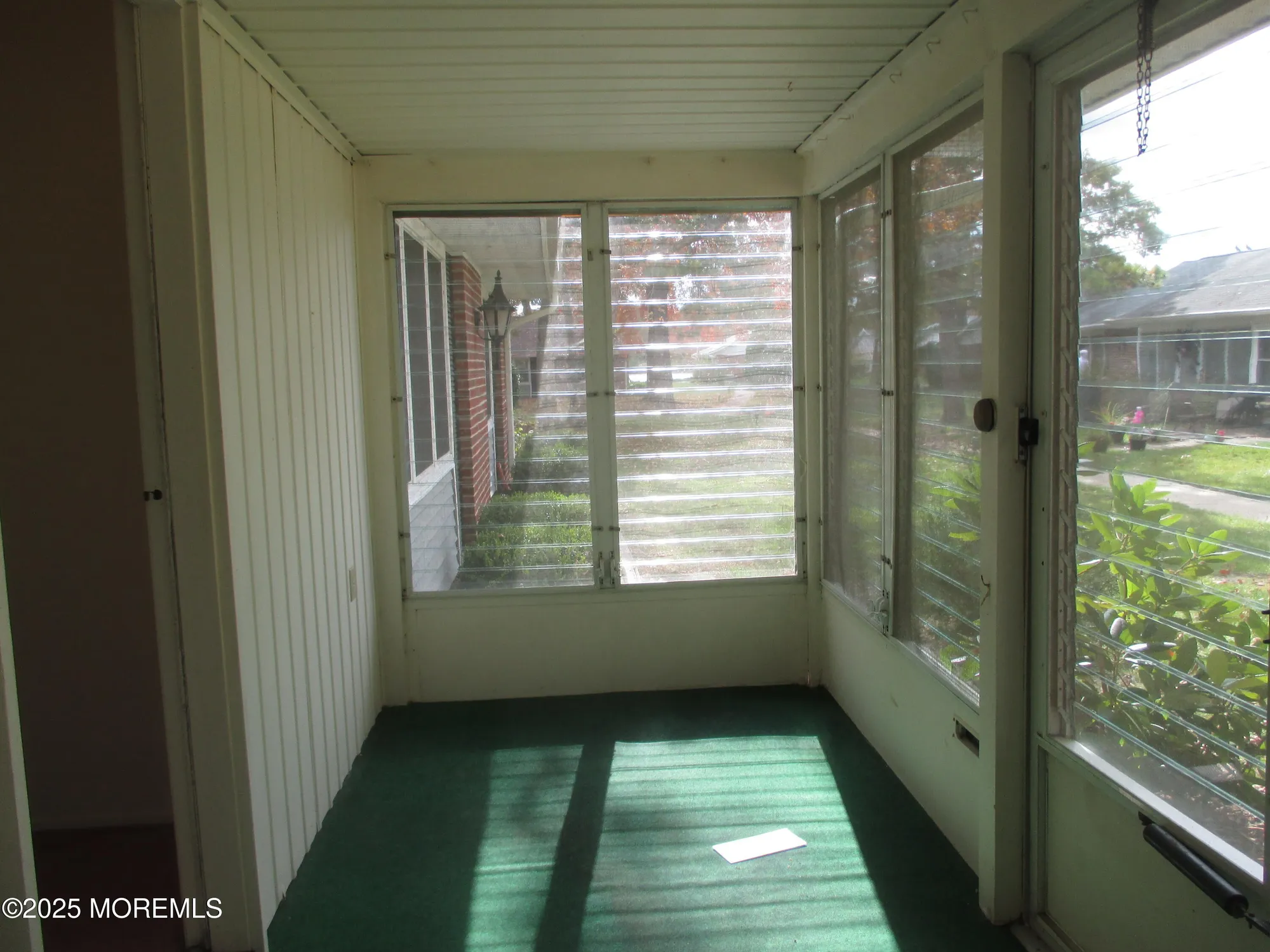 Property Slideshow image 5 of 24 | 681b new castle ct, Lakewood, NJ, 08701