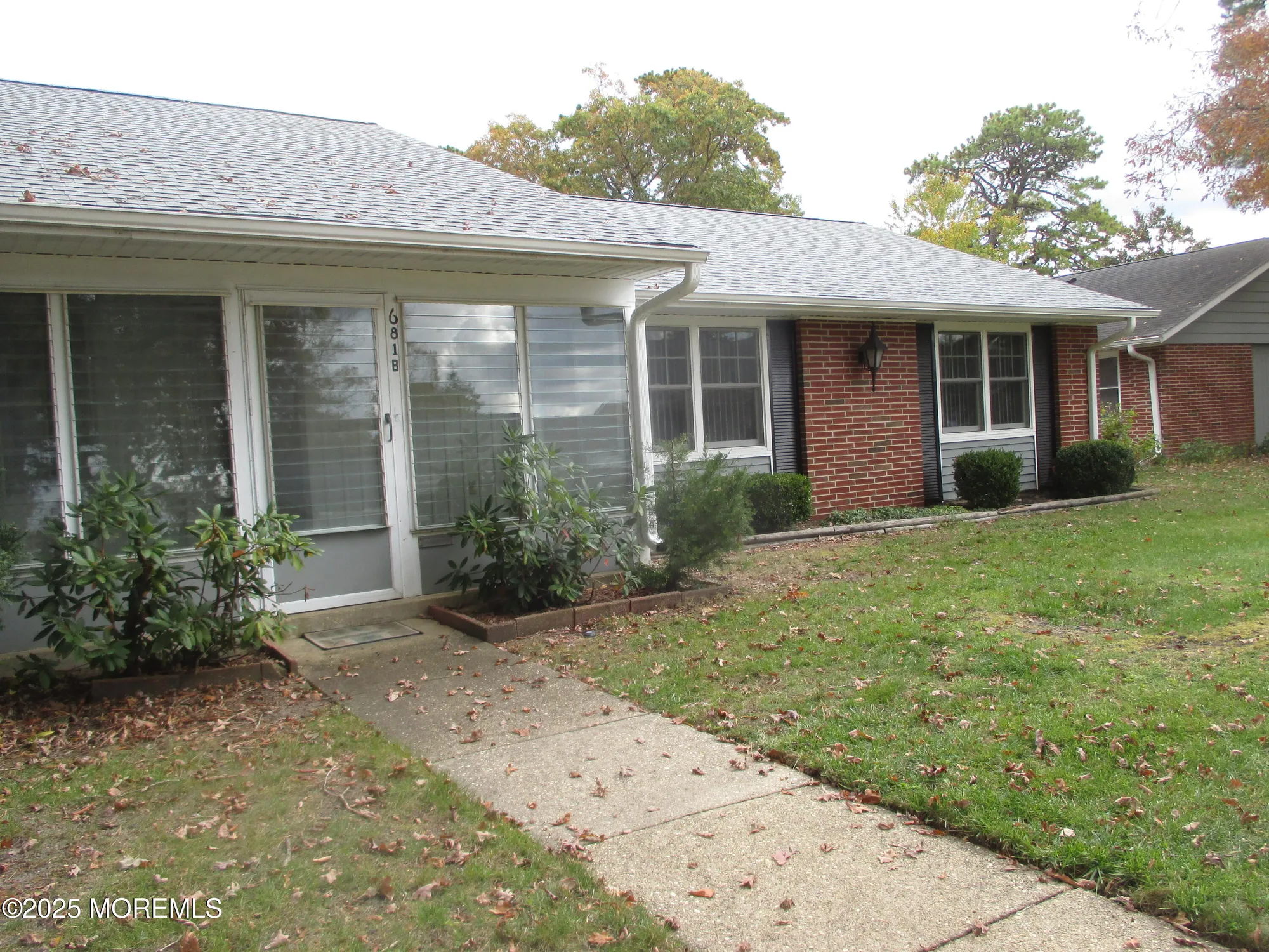 Property Slideshow image 2 of 24 | 681b new castle ct, Lakewood, NJ, 08701