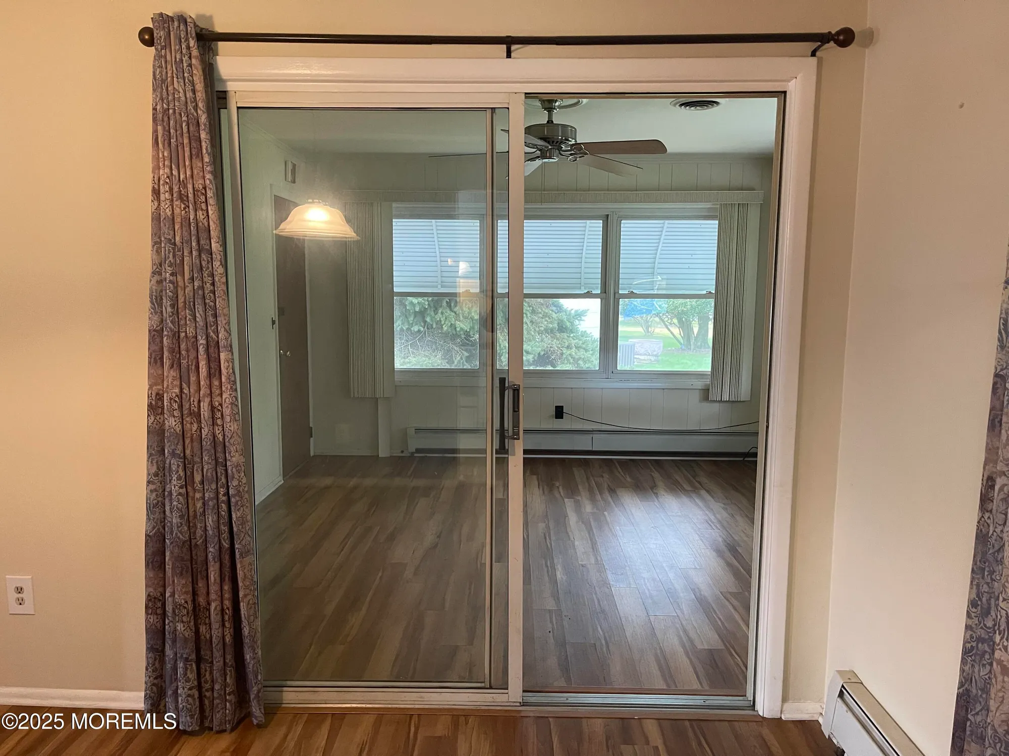 Property Slideshow image 10 of 24 | 7 whitmore ct, Toms River, NJ, 08757