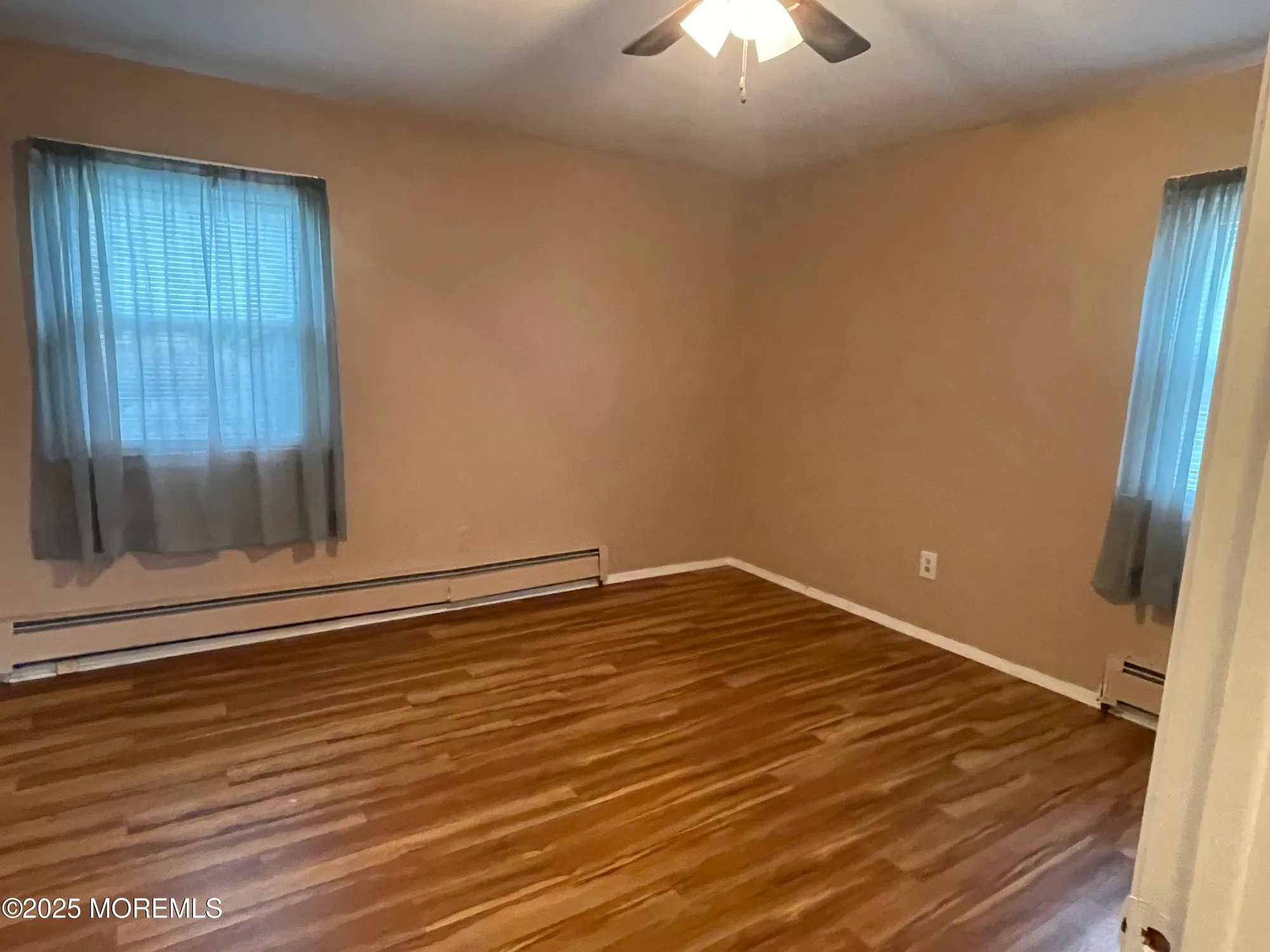 Property Slideshow image 12 of 24 | 7 whitmore ct, Toms River, NJ, 08757