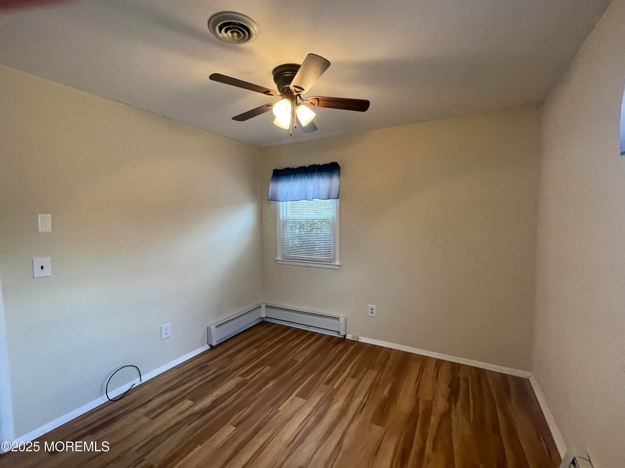 Property Slideshow image 18 of 24 | 7 whitmore ct, Toms River, NJ, 08757