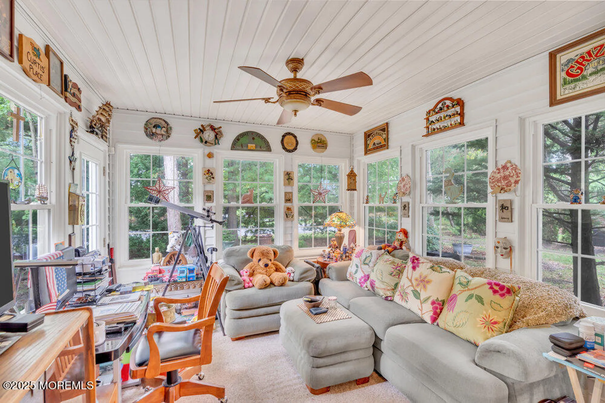 Property Slideshow image 9 of 27 | 8 schoolhouse ln, Lakewood, NJ, 08701