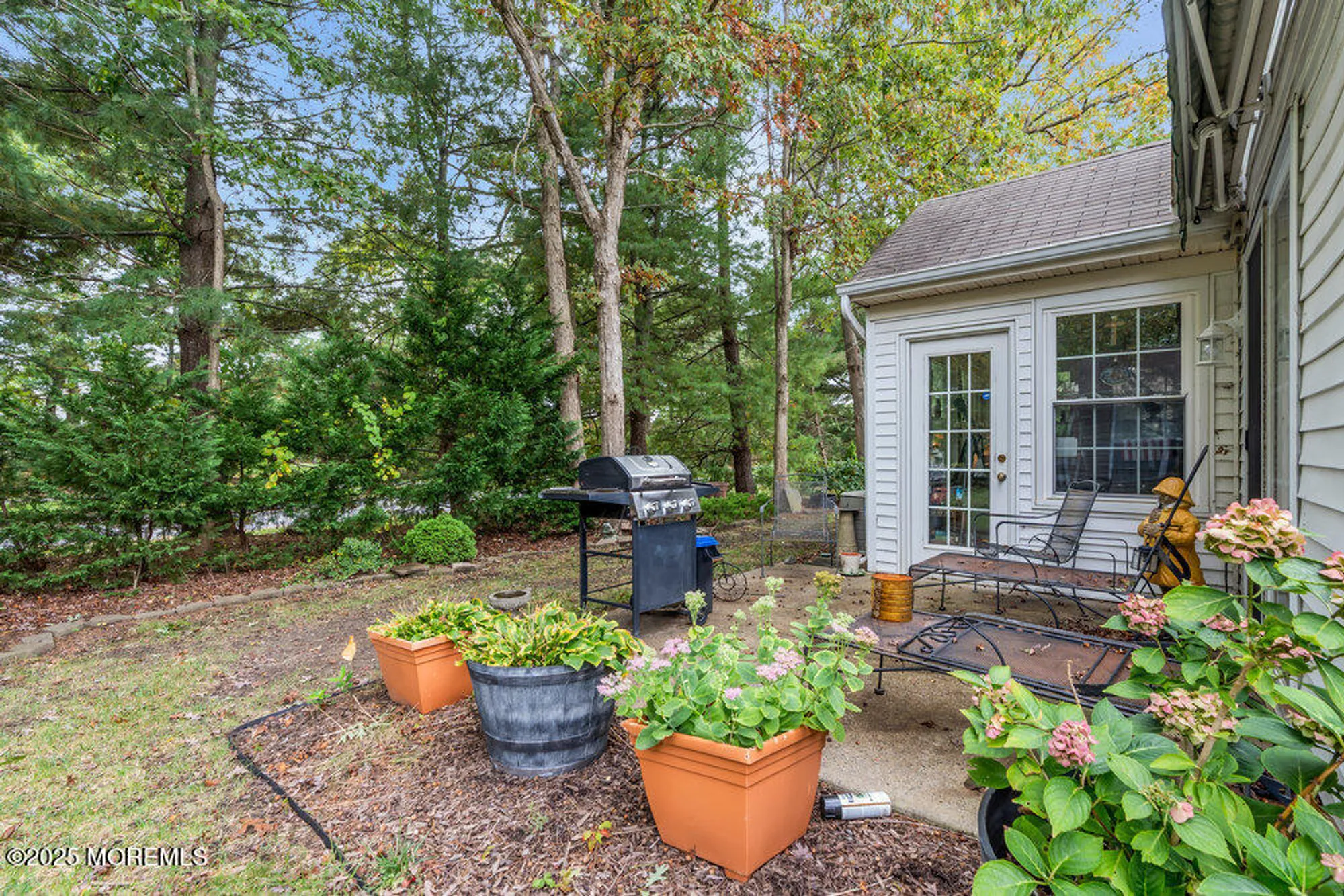 Property Slideshow image 22 of 27 | 8 schoolhouse ln, Lakewood, NJ, 08701
