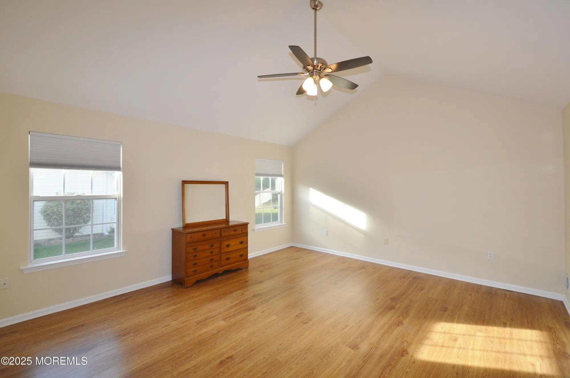 Property Slideshow image 27 of 58 | 2506 woodbine ln, Toms River, NJ, 08755
