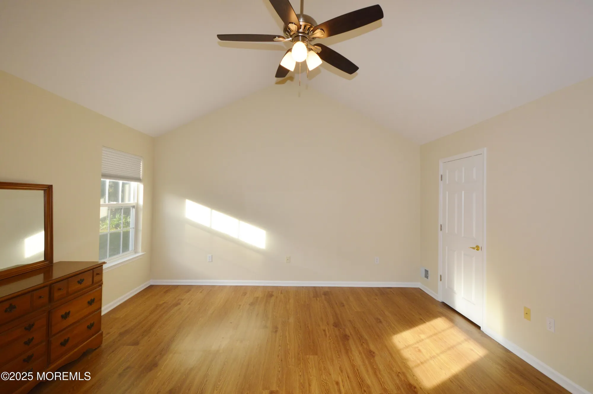 Property Slideshow image 28 of 58 | 2506 woodbine ln, Toms River, NJ, 08755