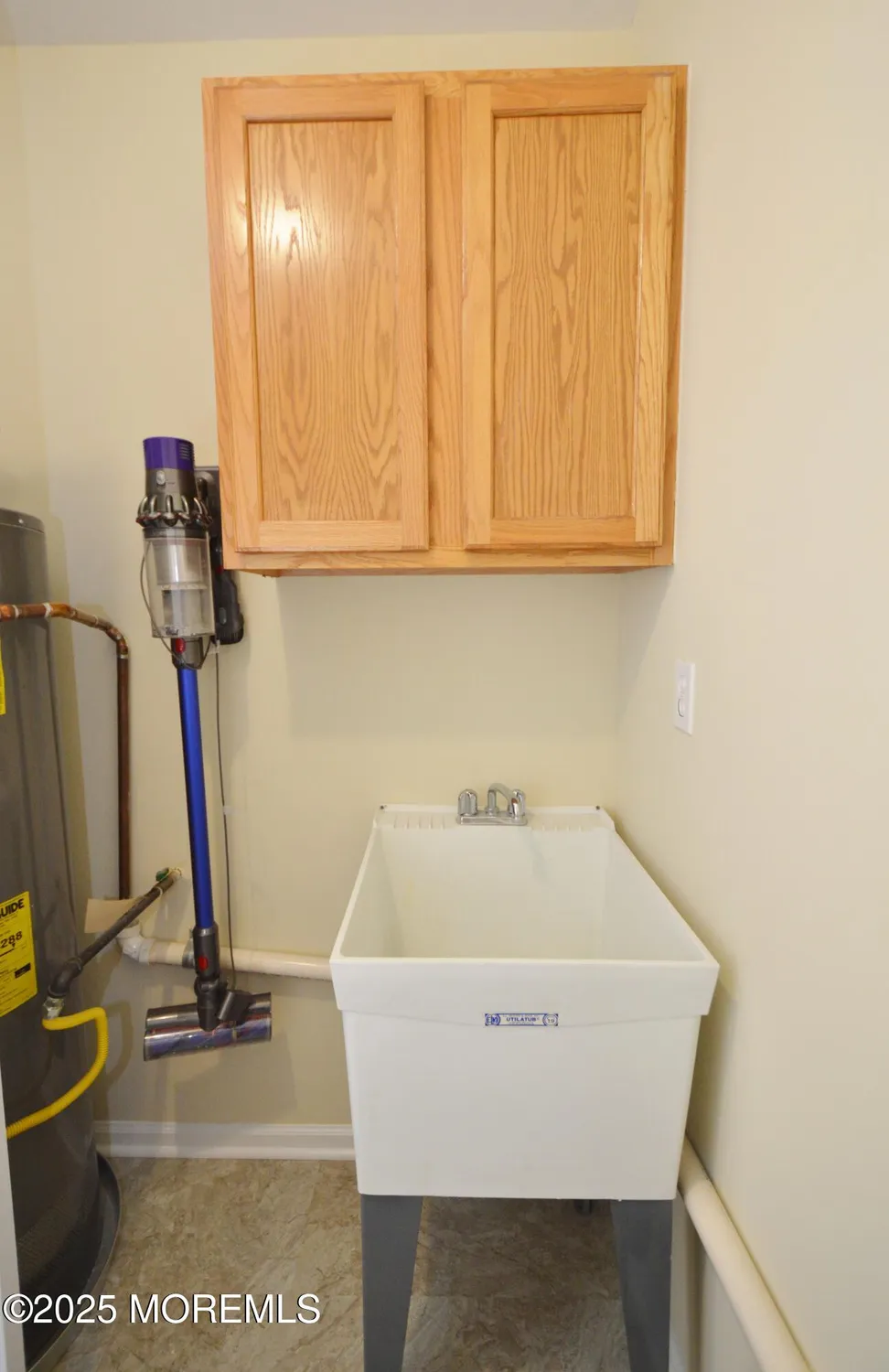 Property Slideshow image 42 of 58 | 2506 woodbine ln, Toms River, NJ, 08755