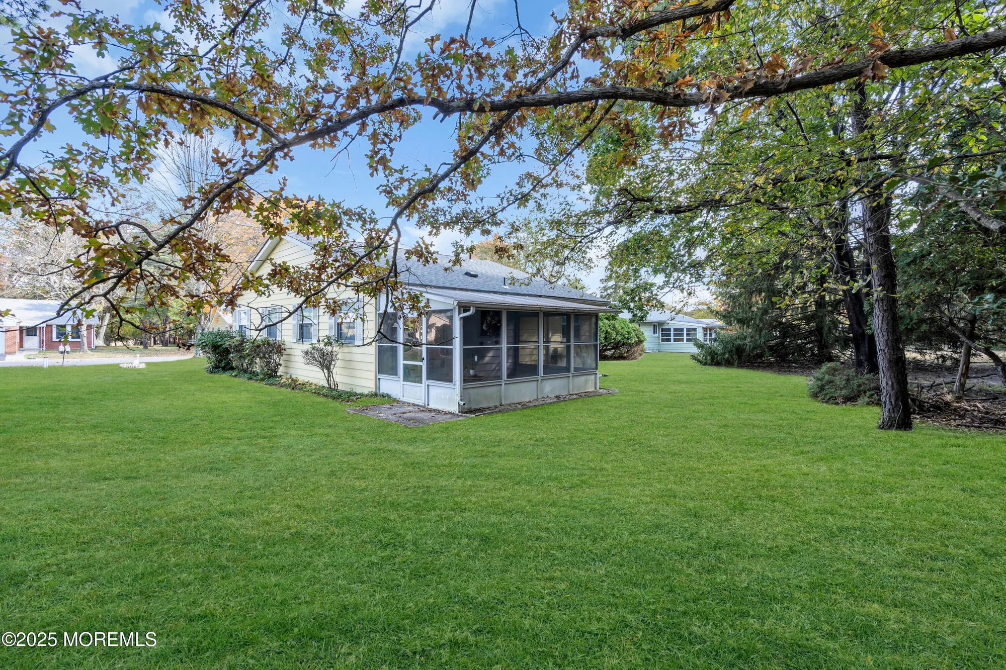 Property Slideshow image 19 of 20 | 186 constitution blvd, Whiting, NJ, 08759