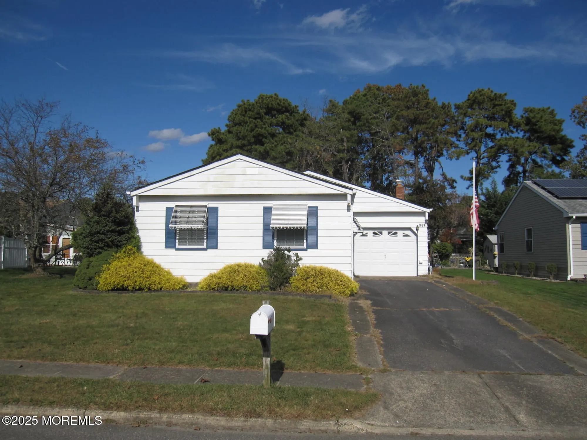 Property Slideshow image 3 of 16 | 367 port royal dr, Toms River, NJ, 08757