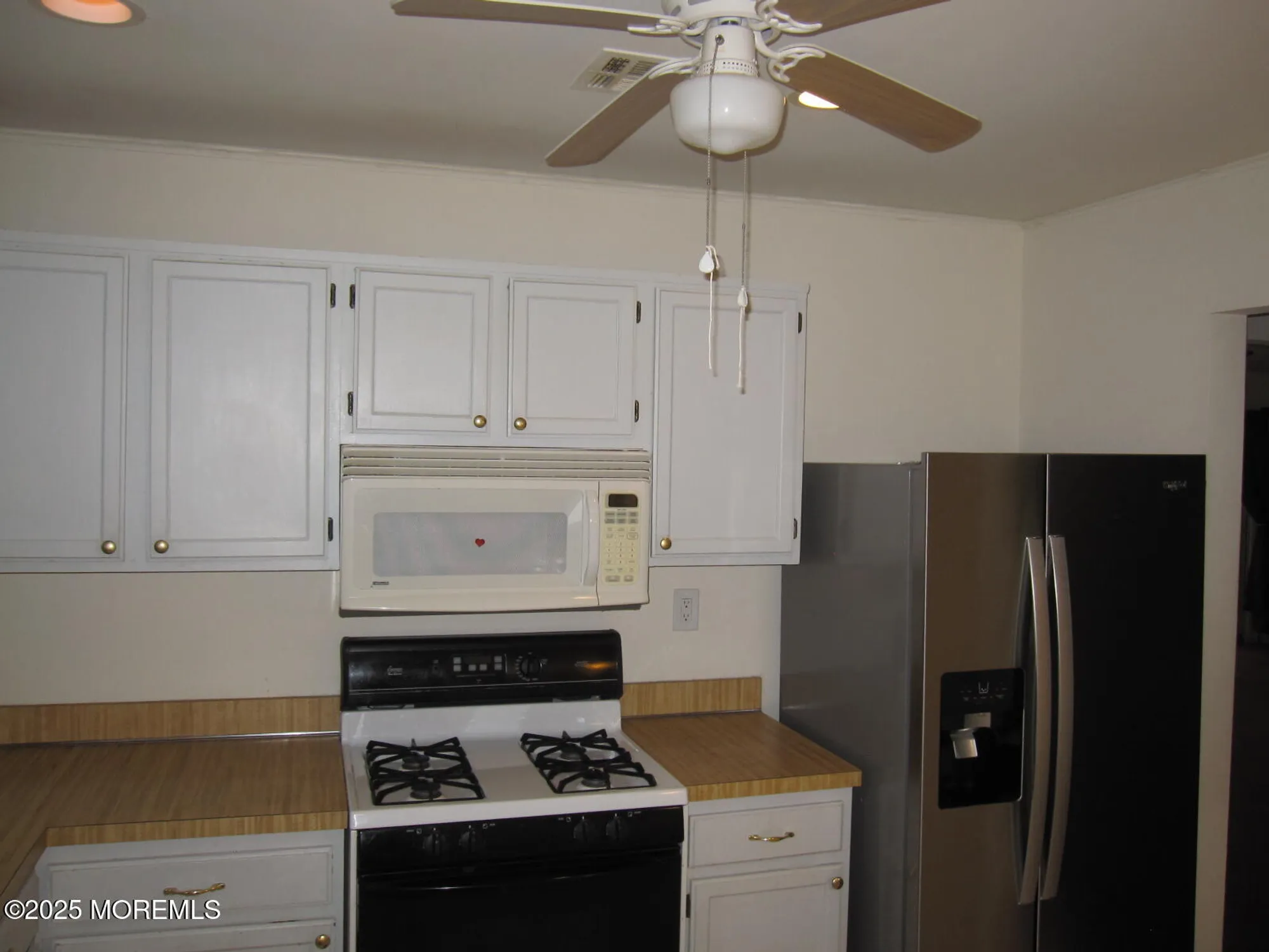 Property Slideshow image 13 of 16 | 367 port royal dr, Toms River, NJ, 08757