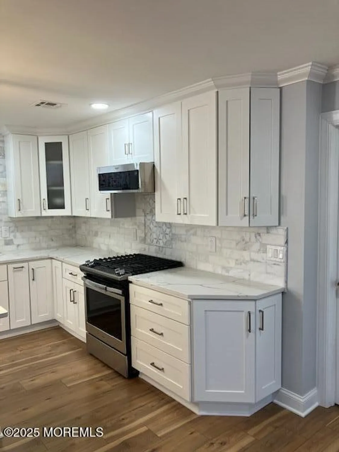 Property Slideshow image 10 of 17 | 5 shaw ct, Toms River, NJ, 08757