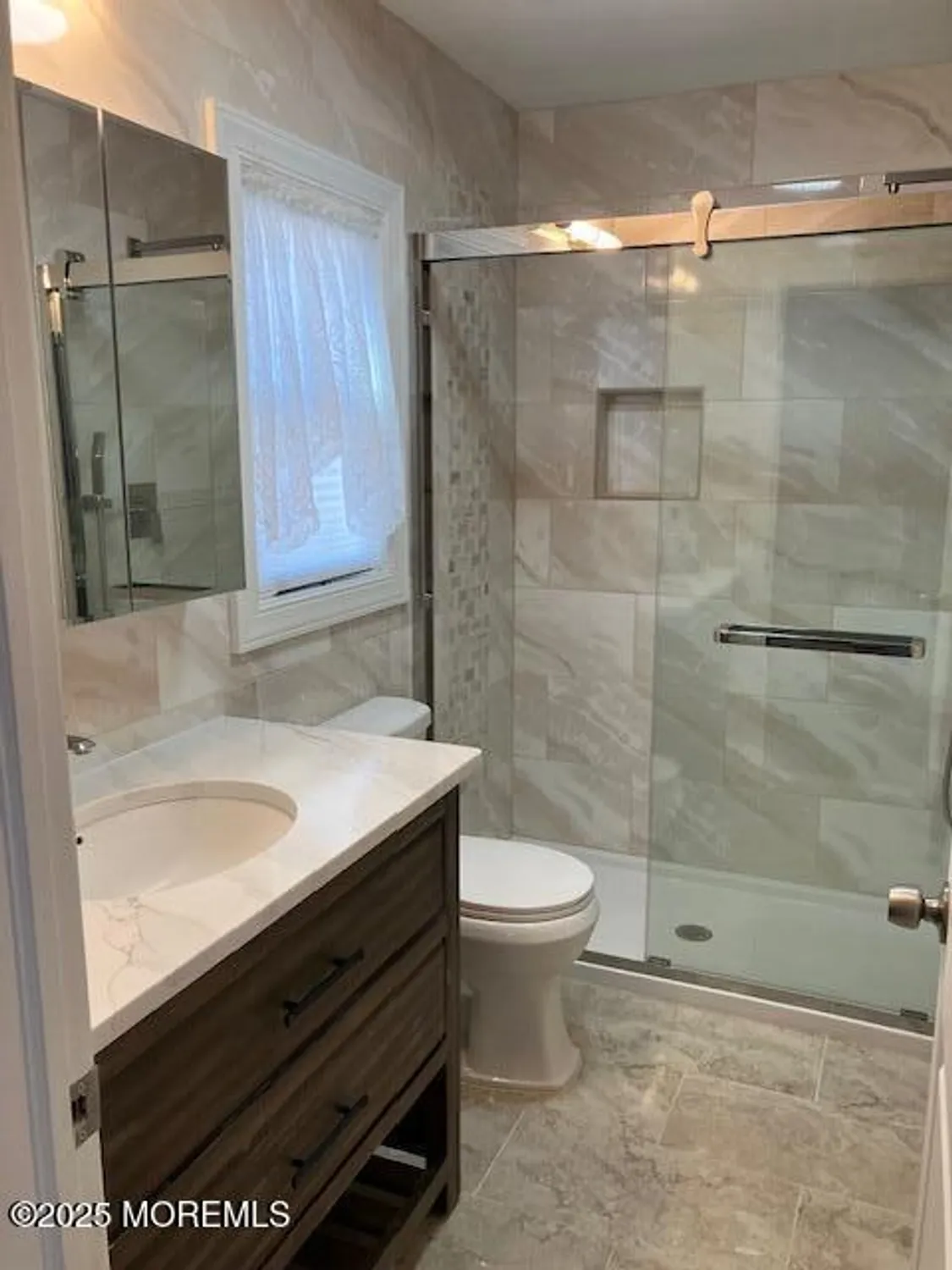 Property Slideshow image 13 of 17 | 5 shaw ct, Toms River, NJ, 08757