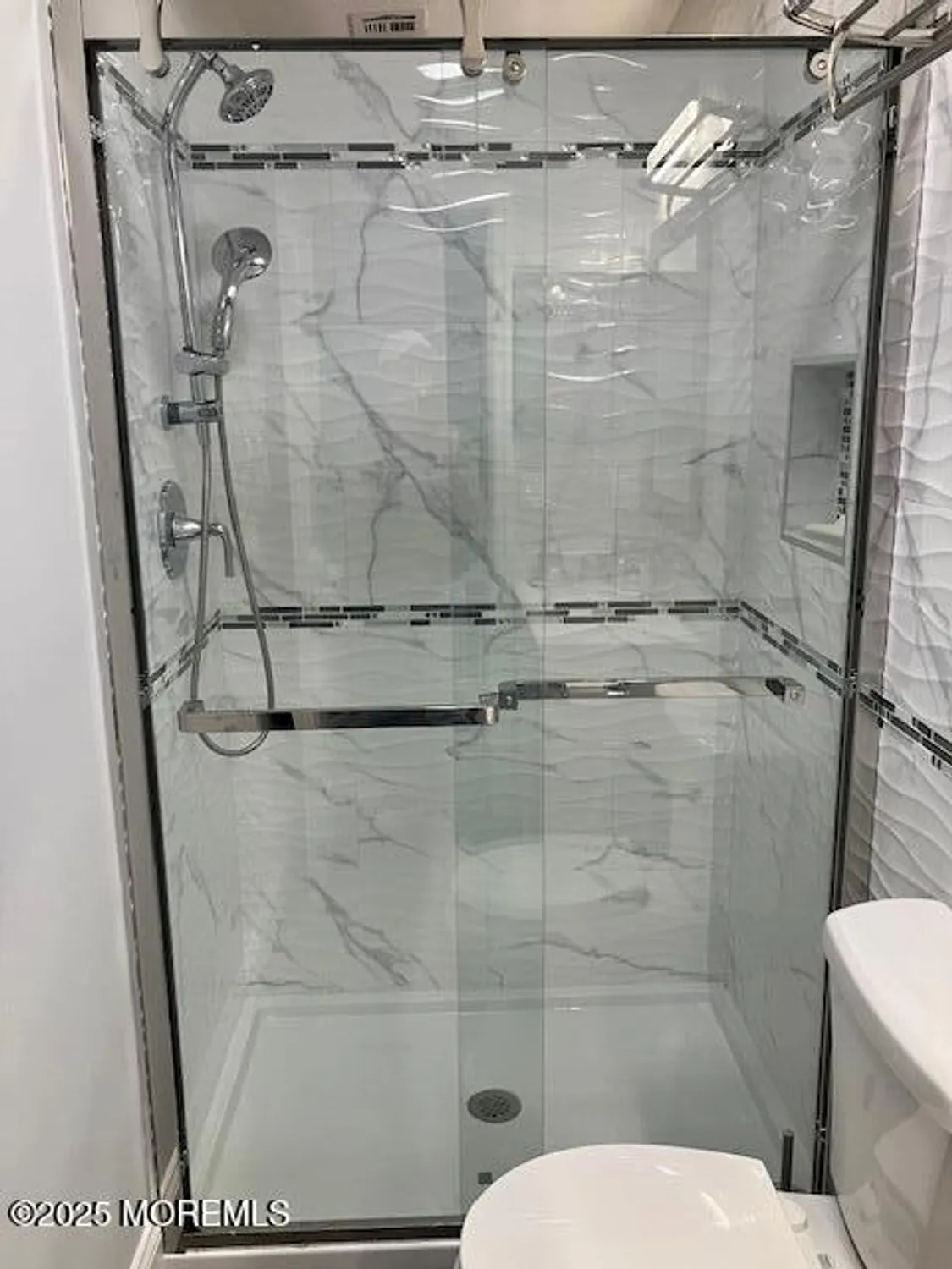 Property Slideshow image 14 of 17 | 5 shaw ct, Toms River, NJ, 08757