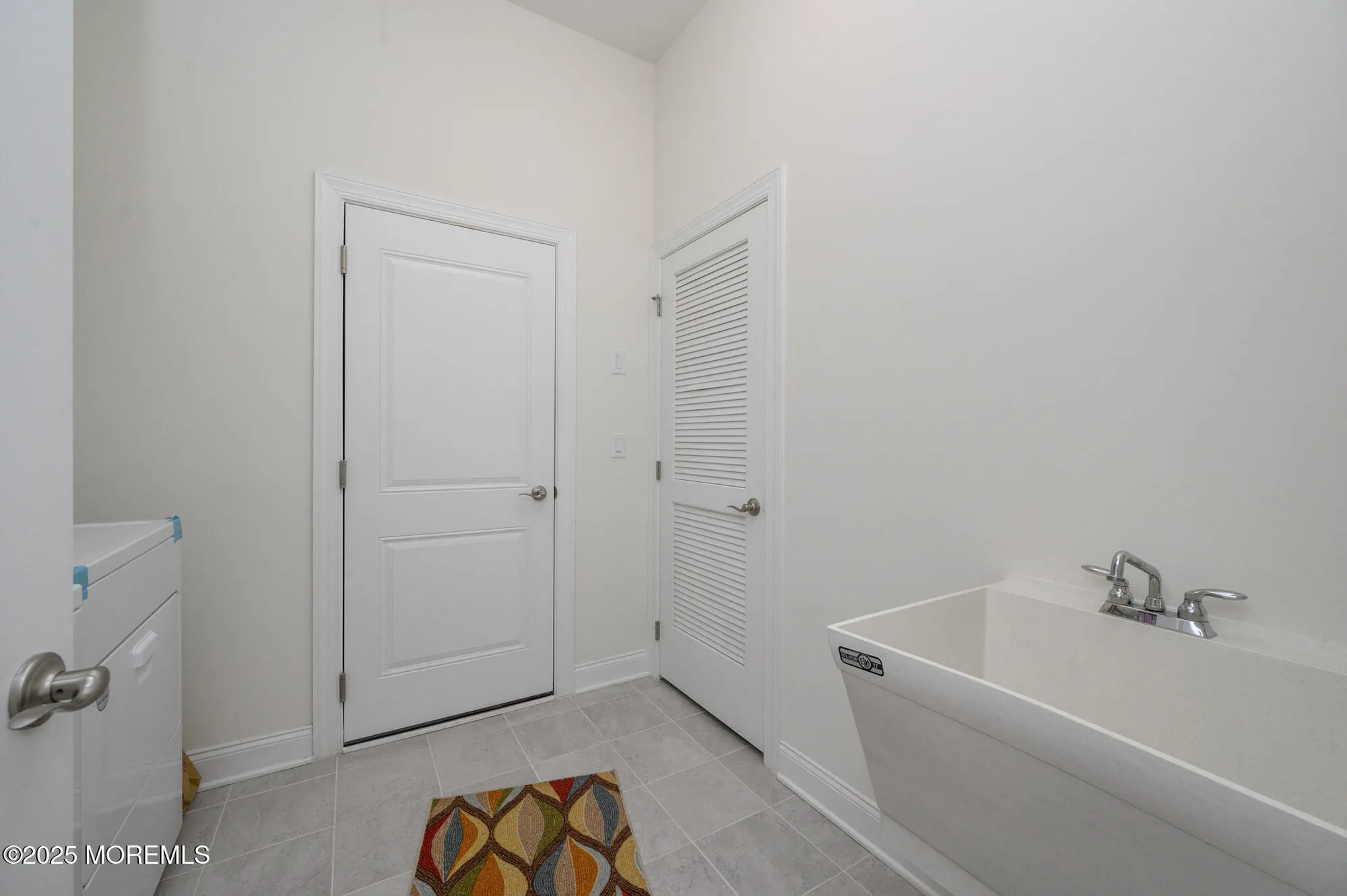 Property Slideshow image 28 of 36 | 11 woodspring rd, Farmingdale, NJ, 07727