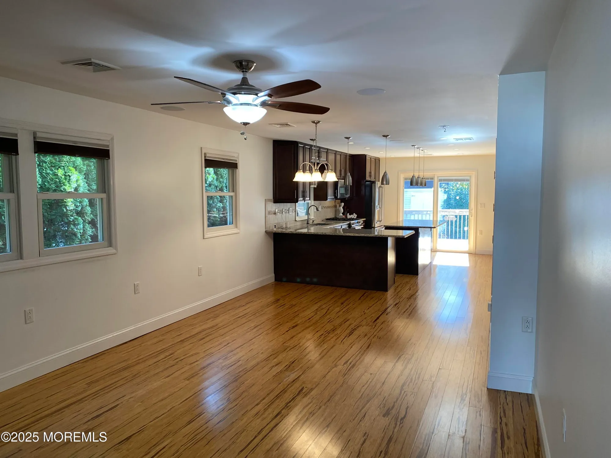 Property Slideshow image 6 of 18 | 1815 mount everest ln, Toms River, NJ, 08753
