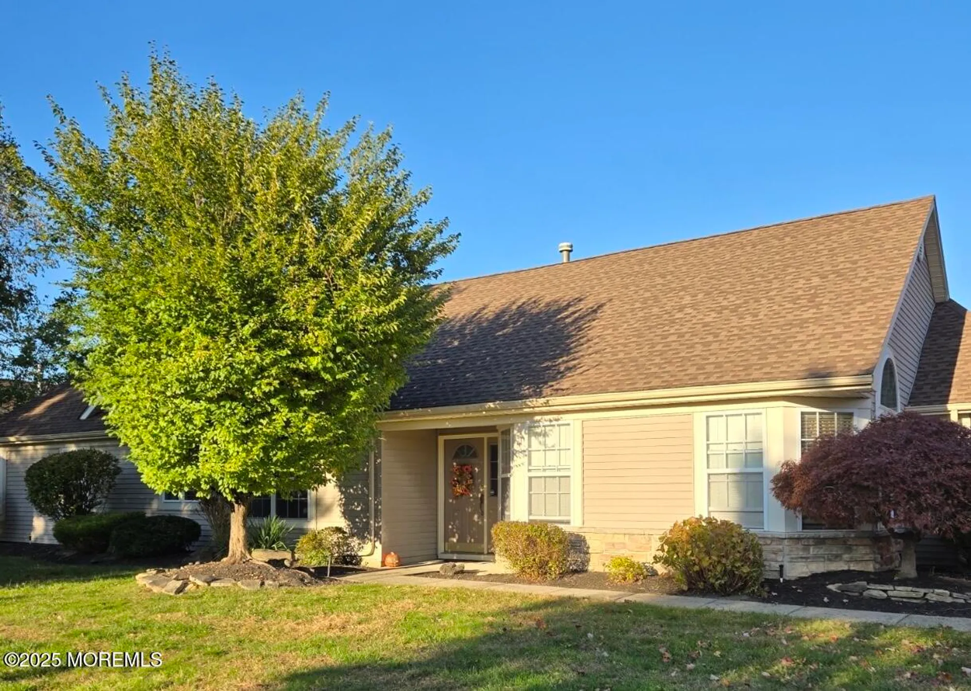 Property Slideshow image 4 of 50 | 2674 rockport ln, Toms River, NJ, 08755