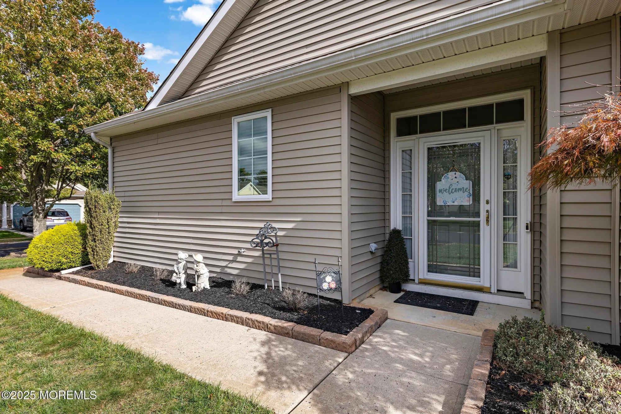 Property Slideshow image 3 of 55 | 11 woodview dr, Whiting, NJ, 08759