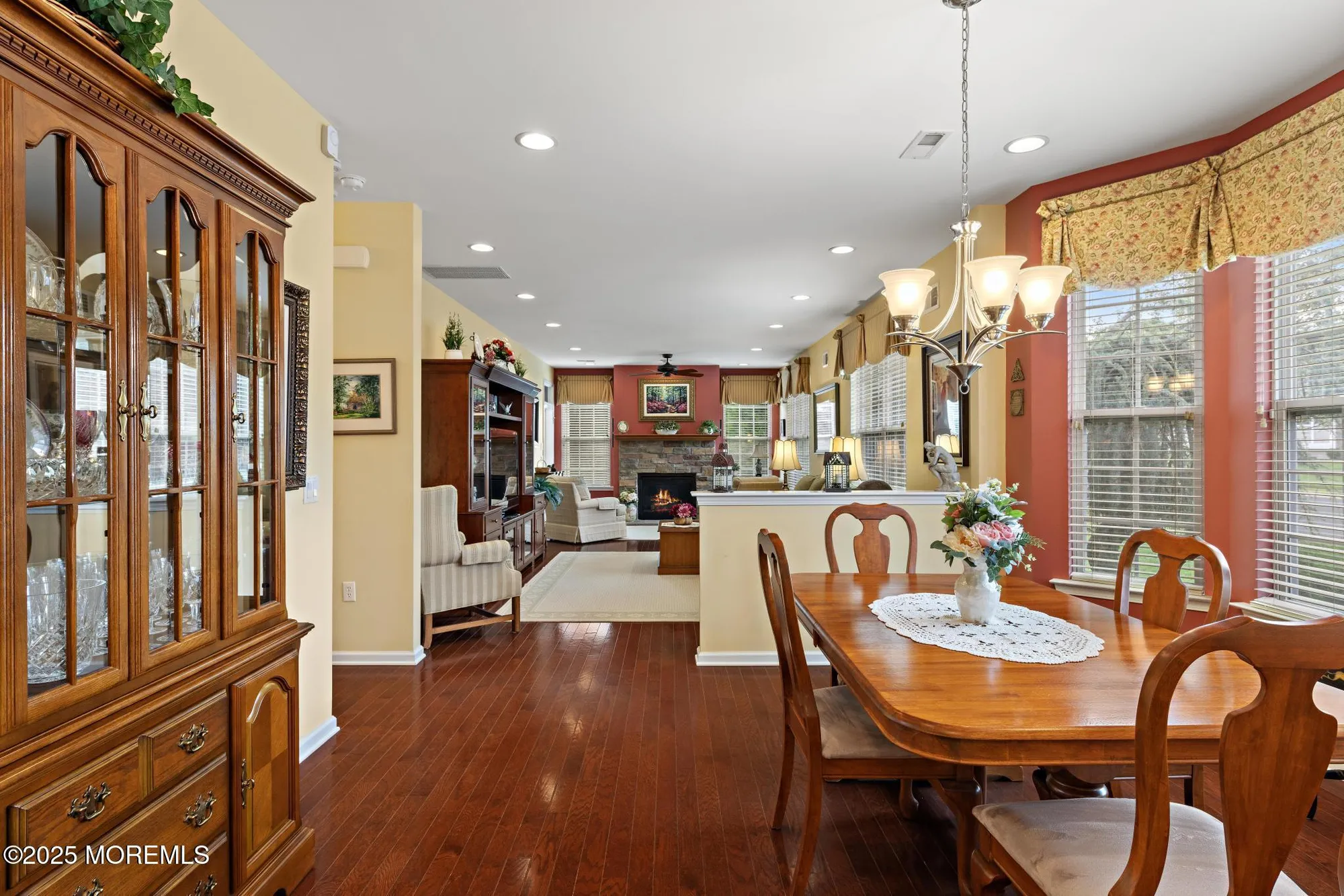 Property Slideshow image 13 of 55 | 11 woodview dr, Whiting, NJ, 08759