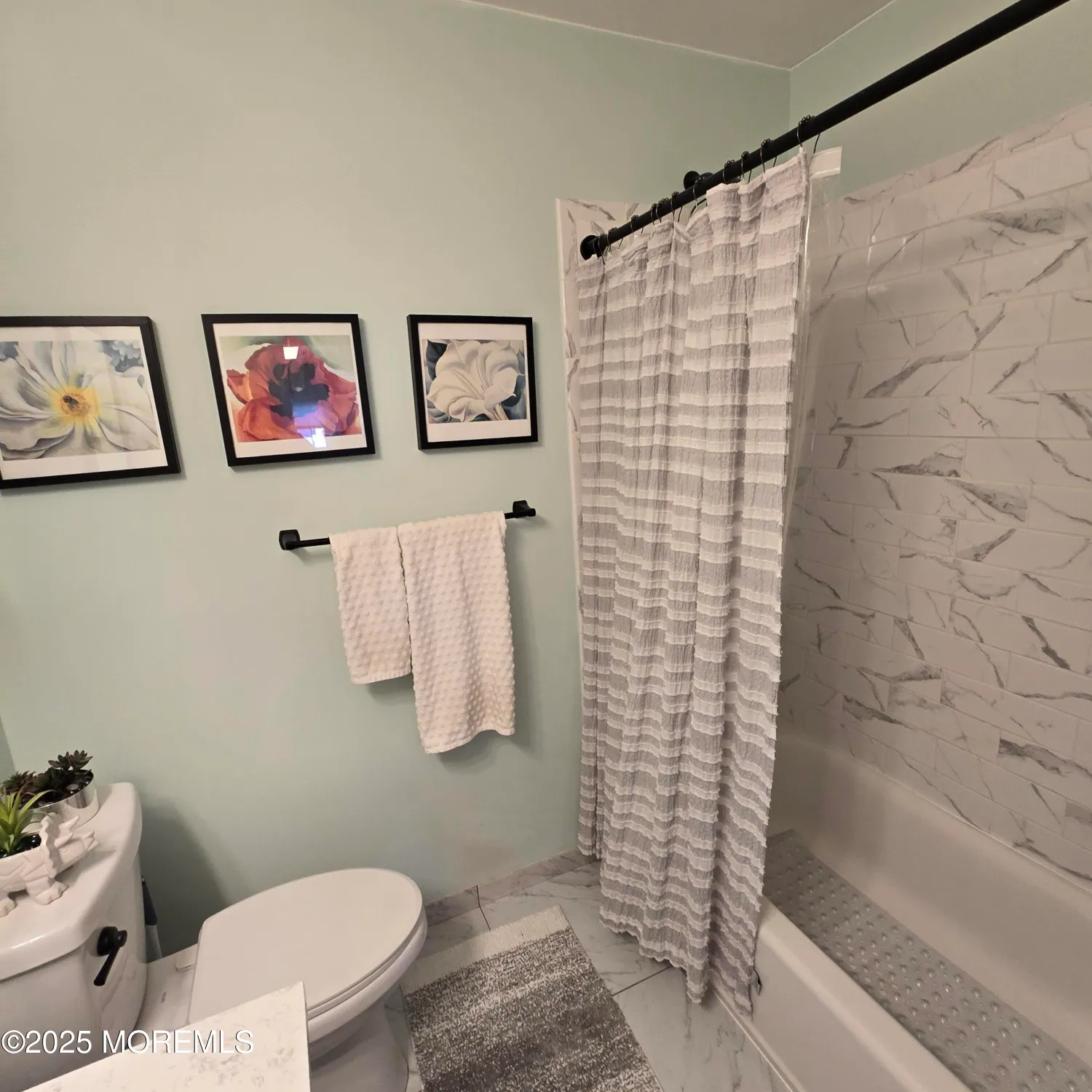 Property Slideshow image 14 of 22 | 71 bimini dr, Toms River, NJ, 08757