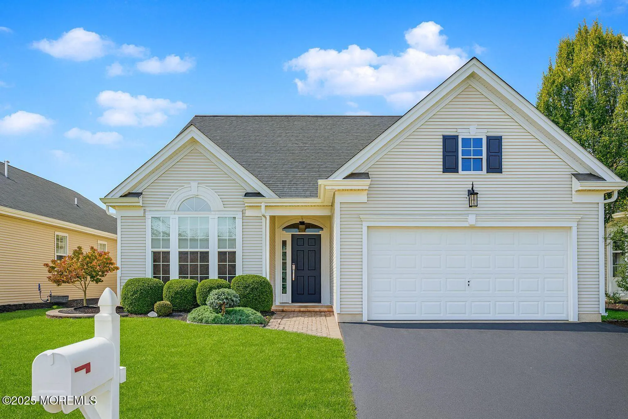 Property Slideshow image 1 of 41 | 165 huntington dr, Jackson, NJ, 08527