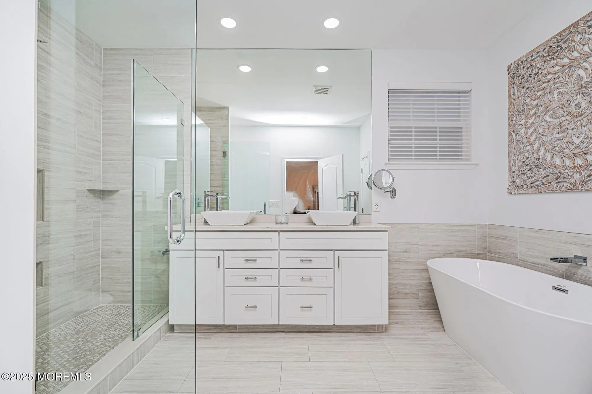 Property Slideshow image 19 of 41 | 165 huntington dr, Jackson, NJ, 08527