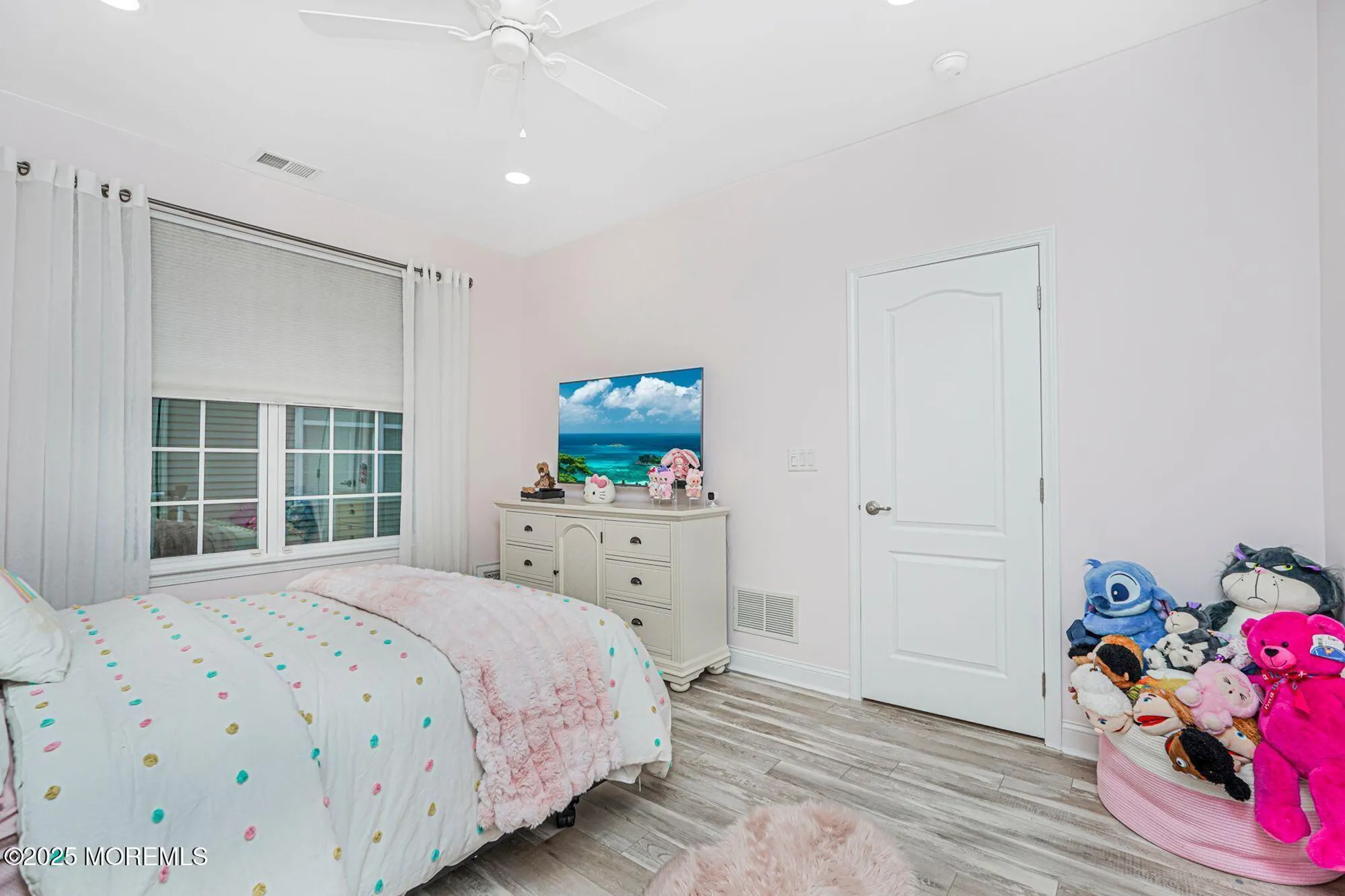 Property Slideshow image 24 of 41 | 165 huntington dr, Jackson, NJ, 08527