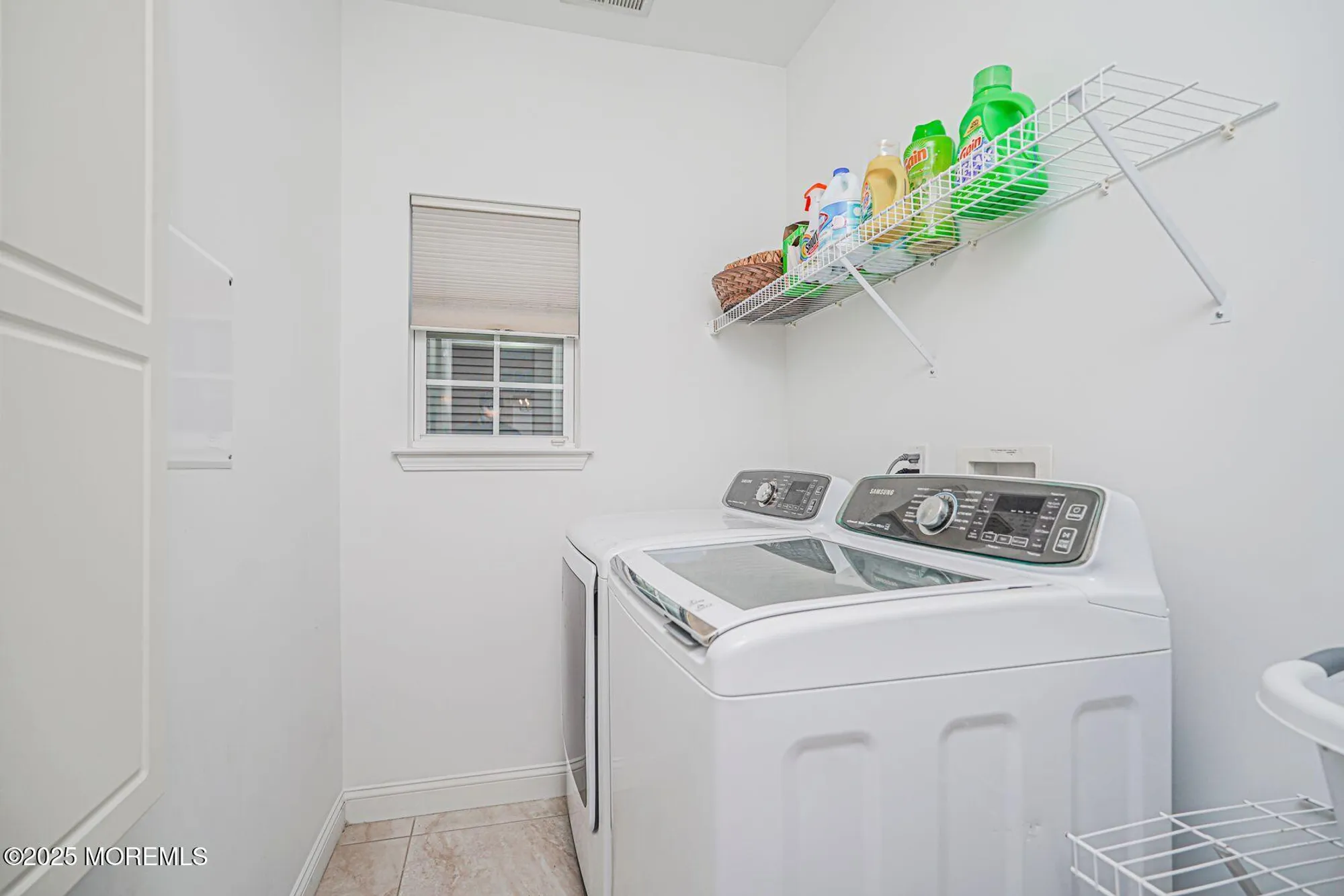 Property Slideshow image 39 of 41 | 165 huntington dr, Jackson, NJ, 08527