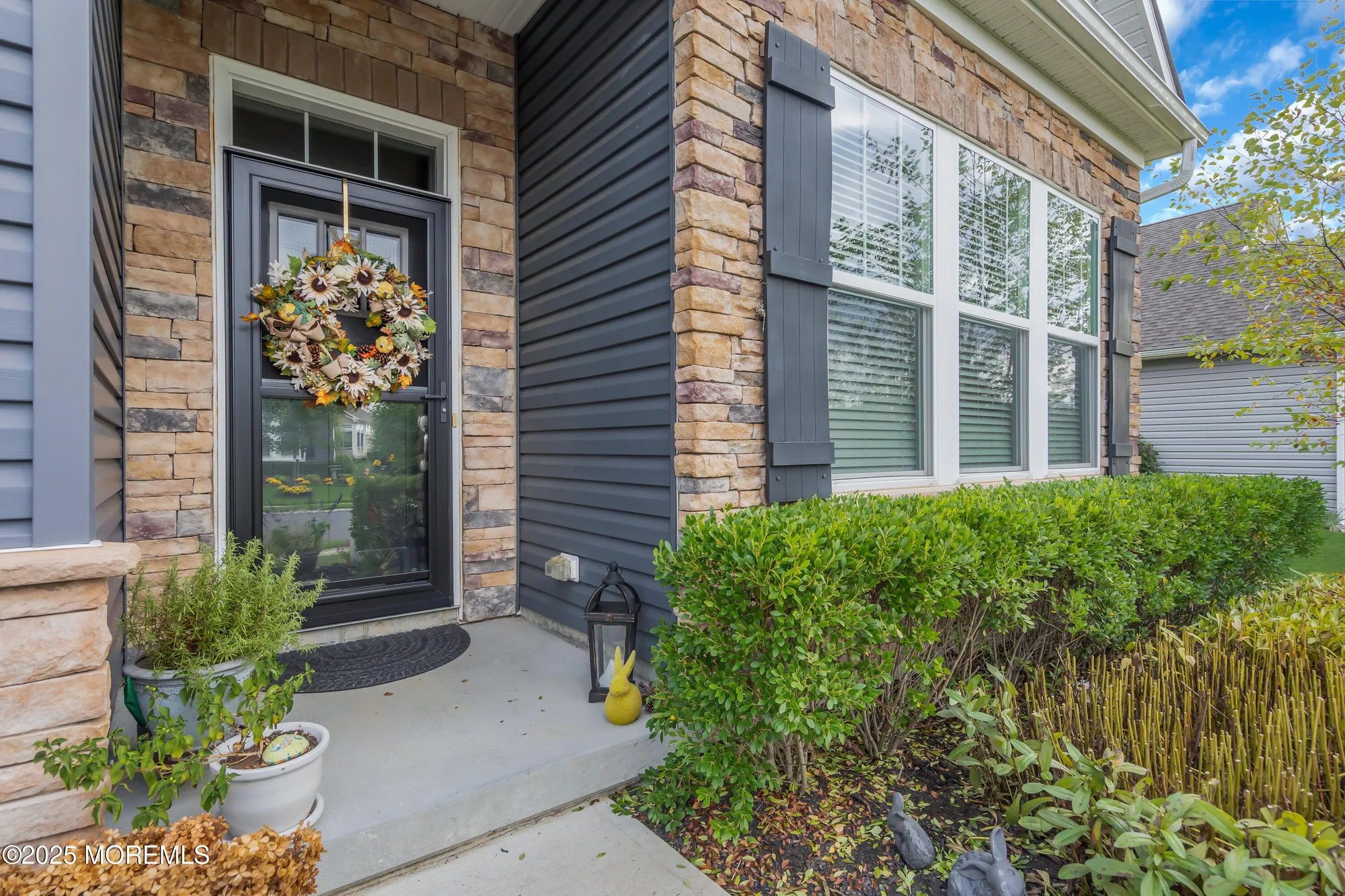 Property Slideshow image 4 of 55 | 33 woodchuck dr, Barnegat, NJ, 08005