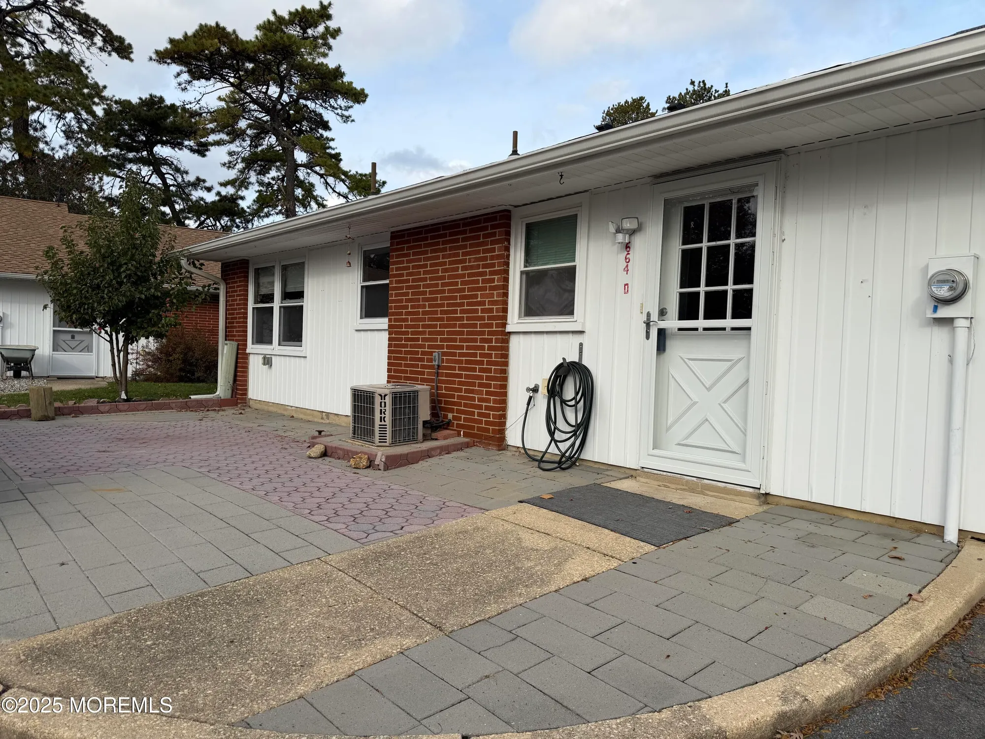 Property Slideshow image 16 of 19 | 664d plymouth dr, Lakewood, NJ, 08701